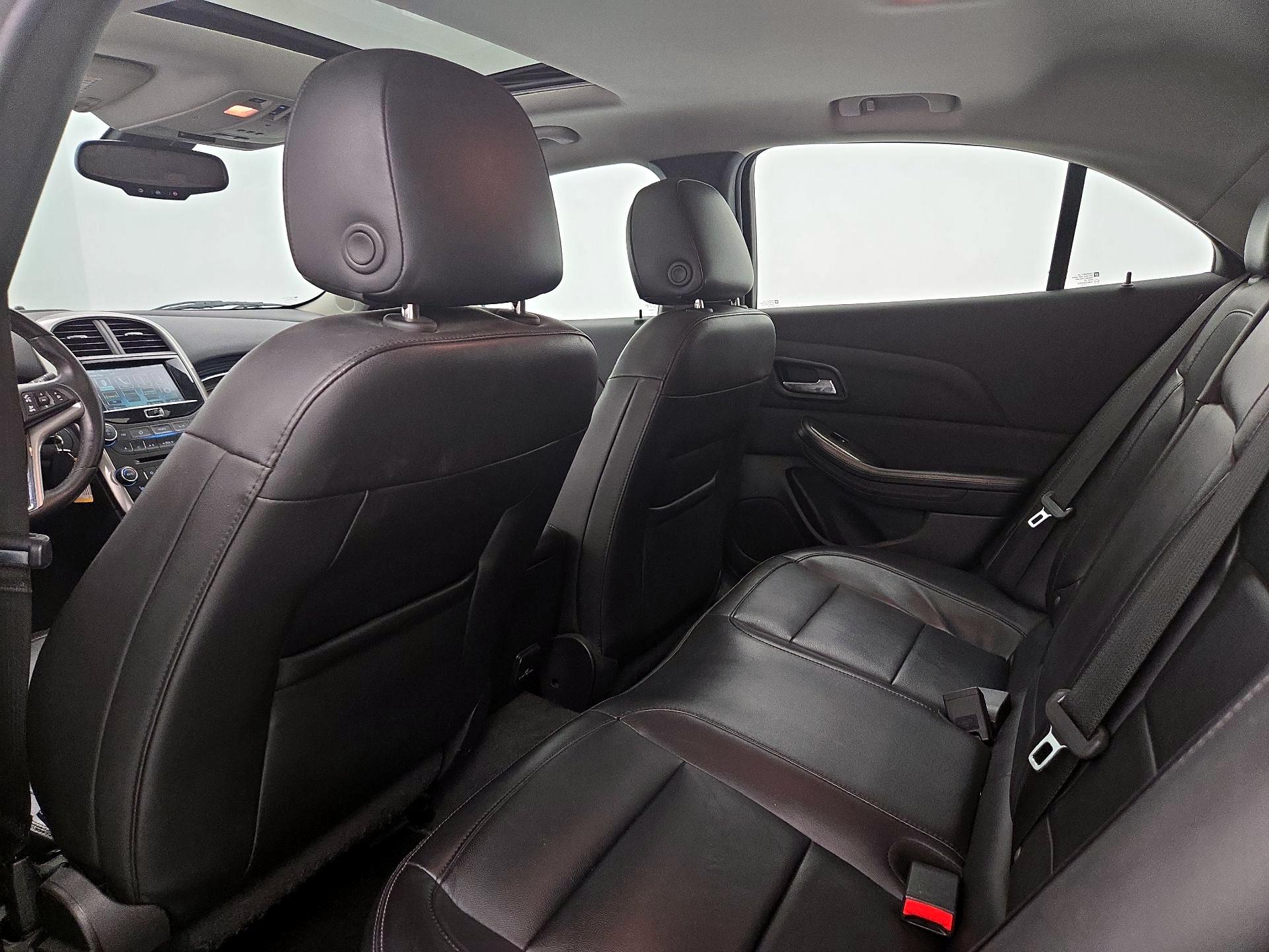 Thumbnail: 2015 Chevrolet Malibu - 20