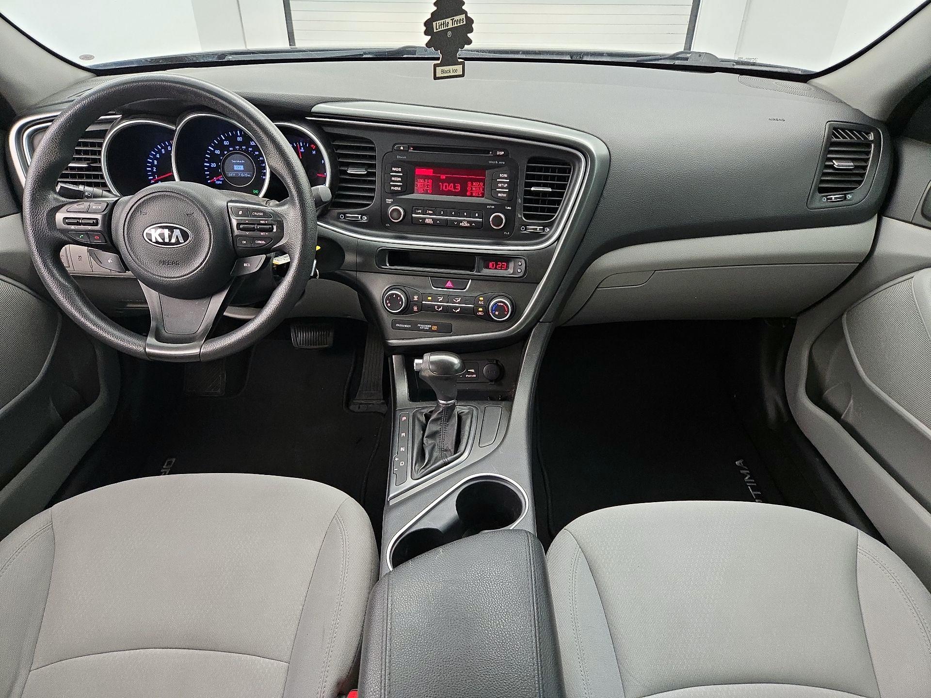 Thumbnail: 2015 Kia Optima - 9