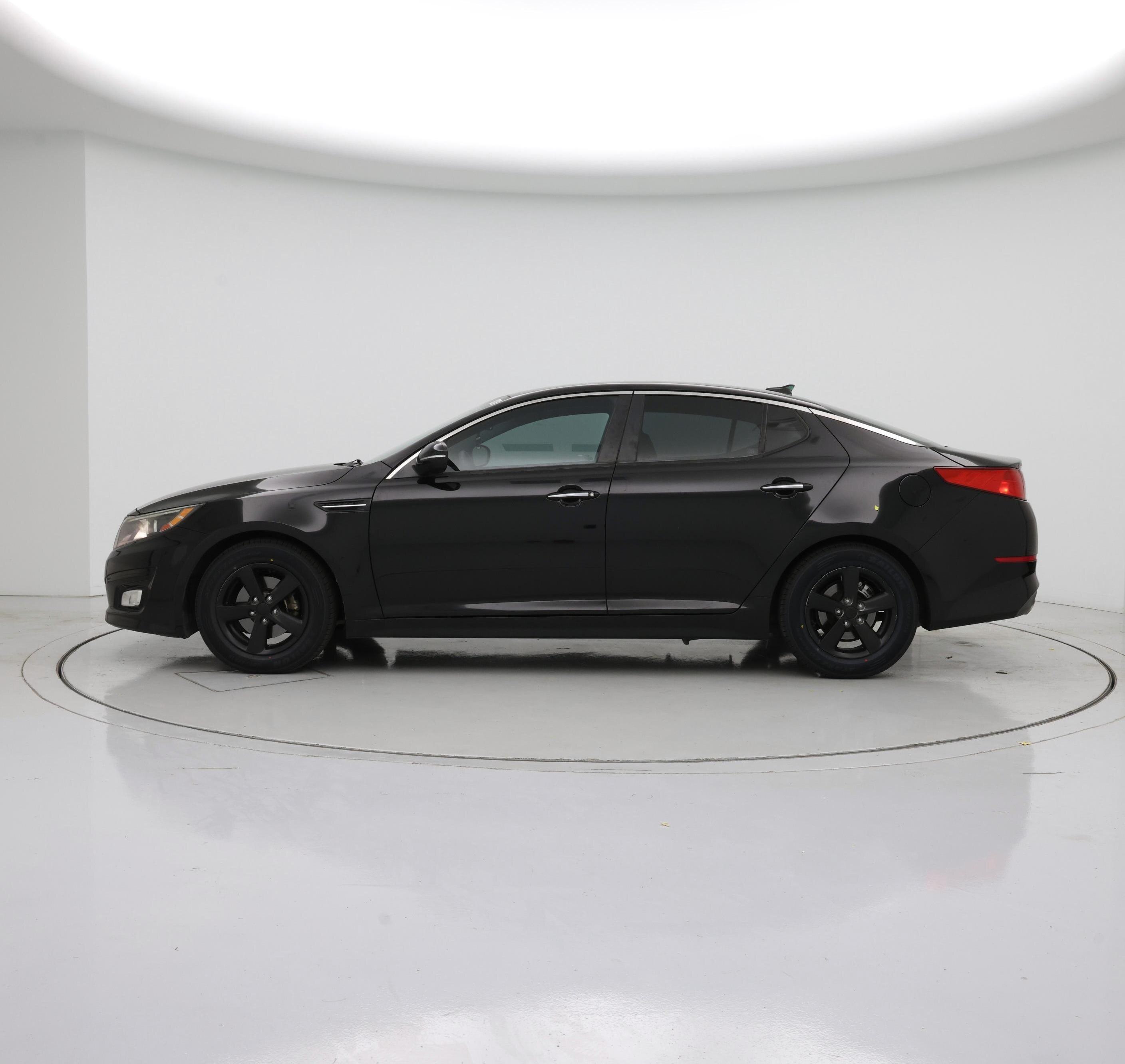 Thumbnail: 2015 Kia Optima - 3
