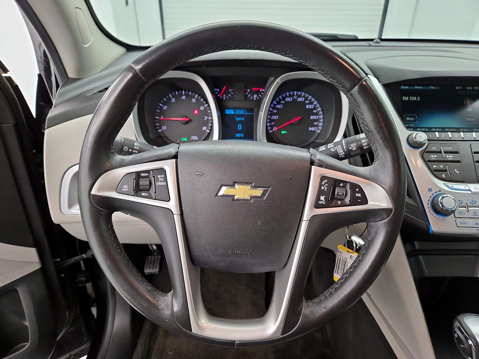 Thumbnail: 2015 Chevrolet Equinox - 10