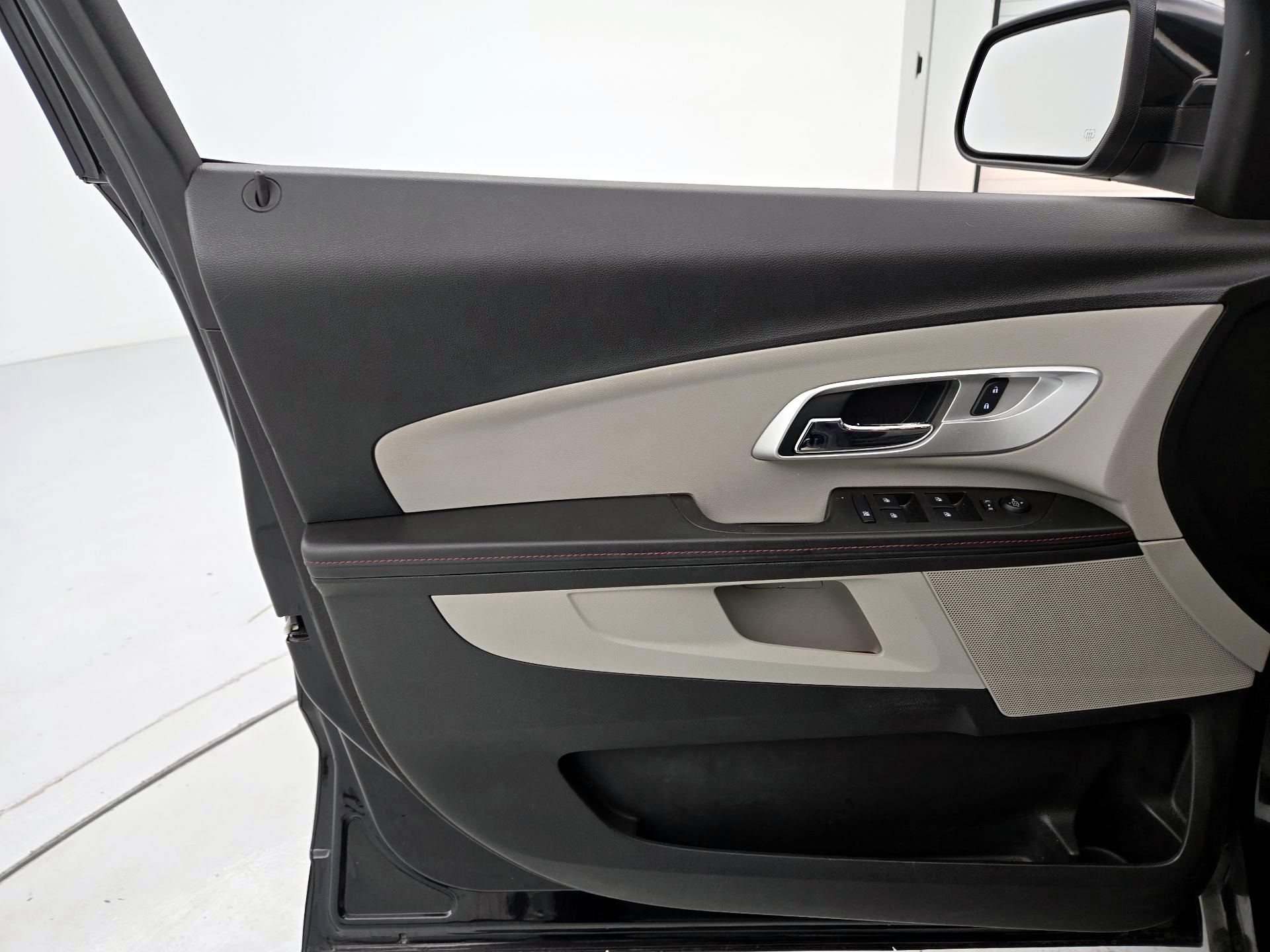 Thumbnail: 2015 Chevrolet Equinox - 12