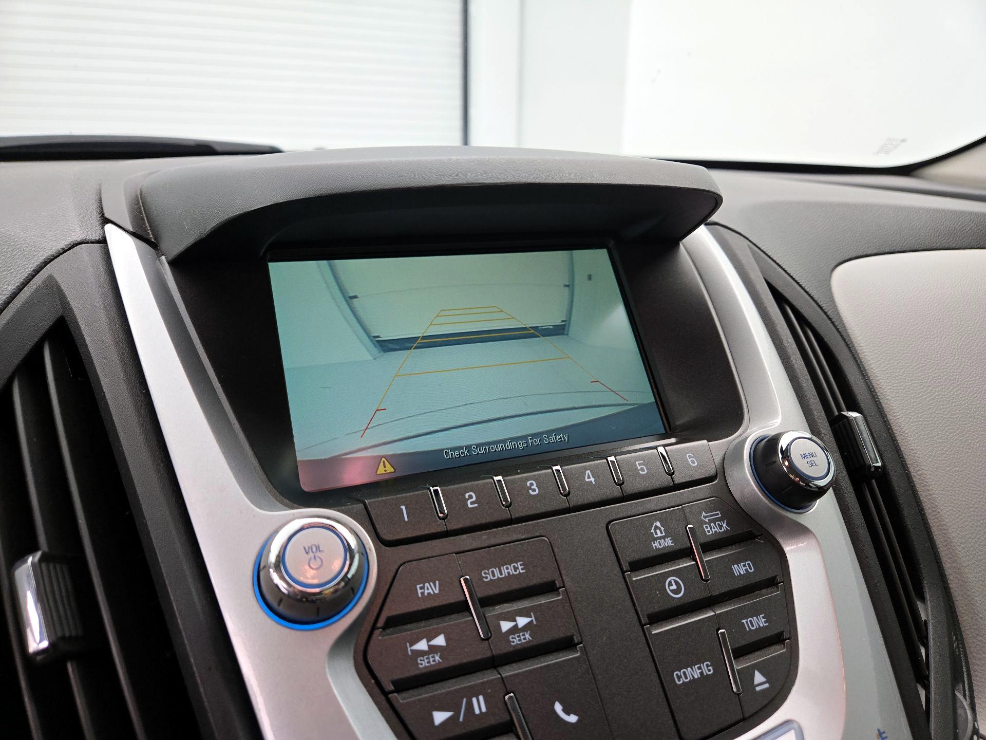 Thumbnail: 2015 Chevrolet Equinox - 13