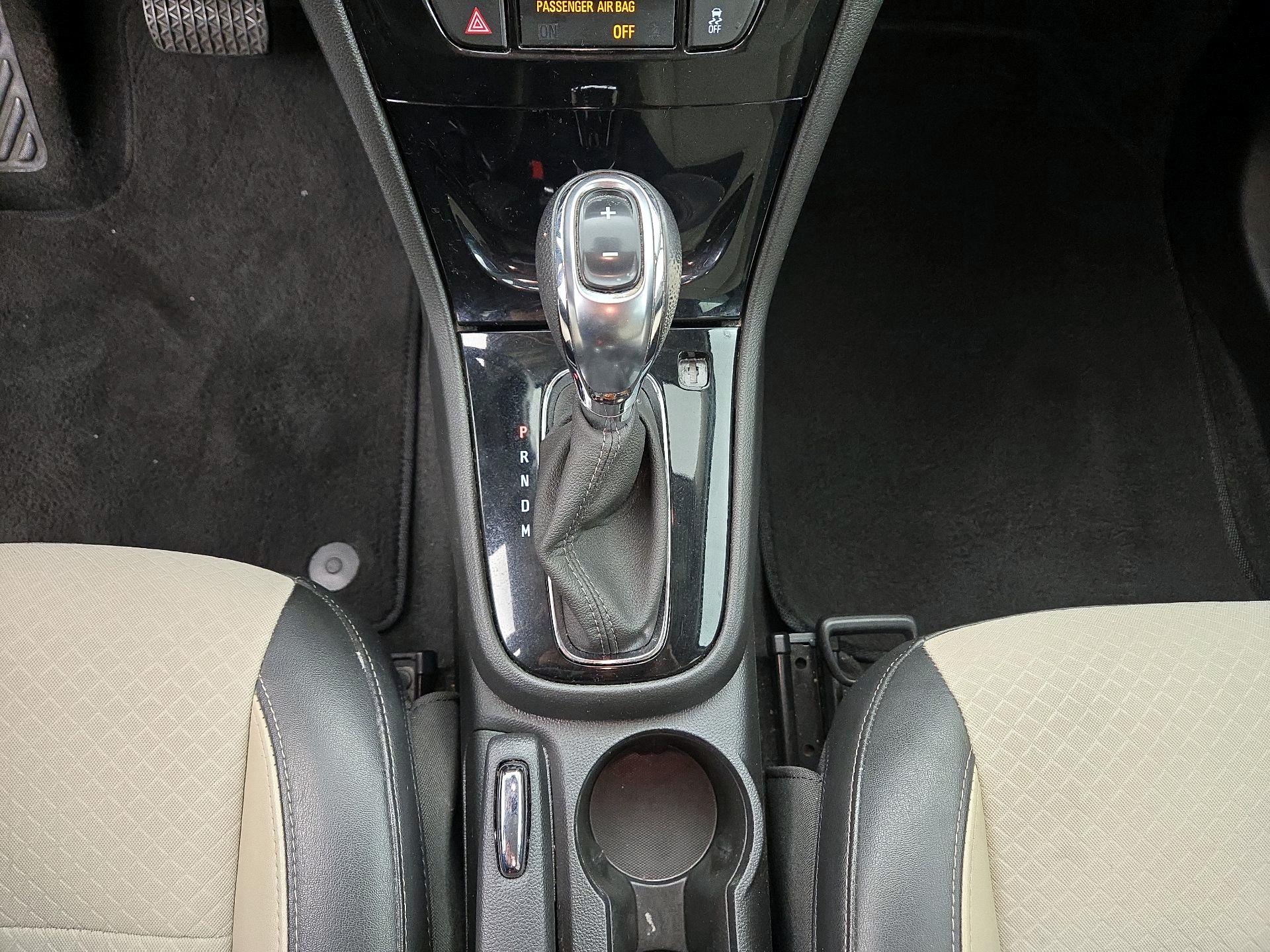 Thumbnail: 2018 Buick Encore - 17