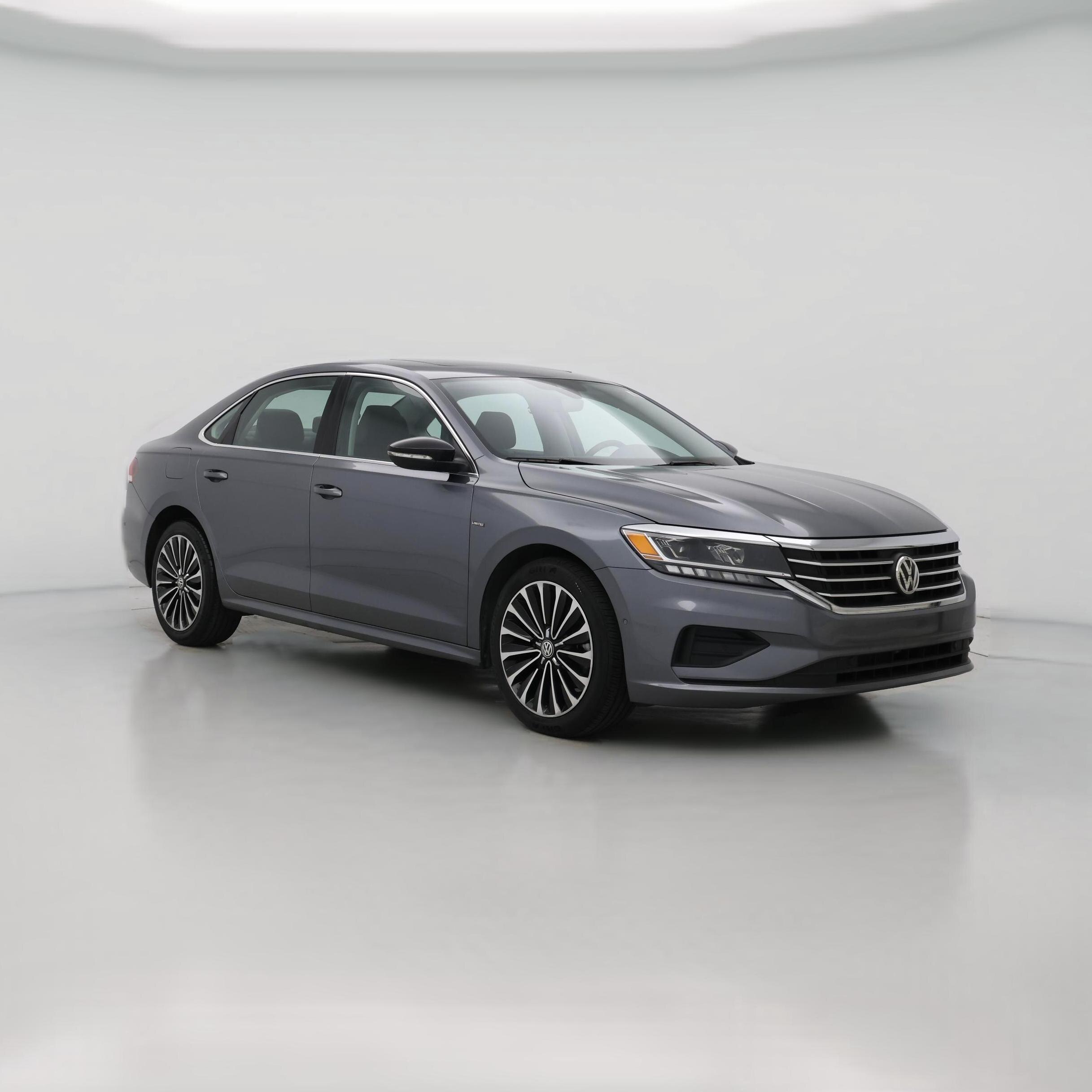 Thumbnail: 2022 Volkswagen Passat - 1
