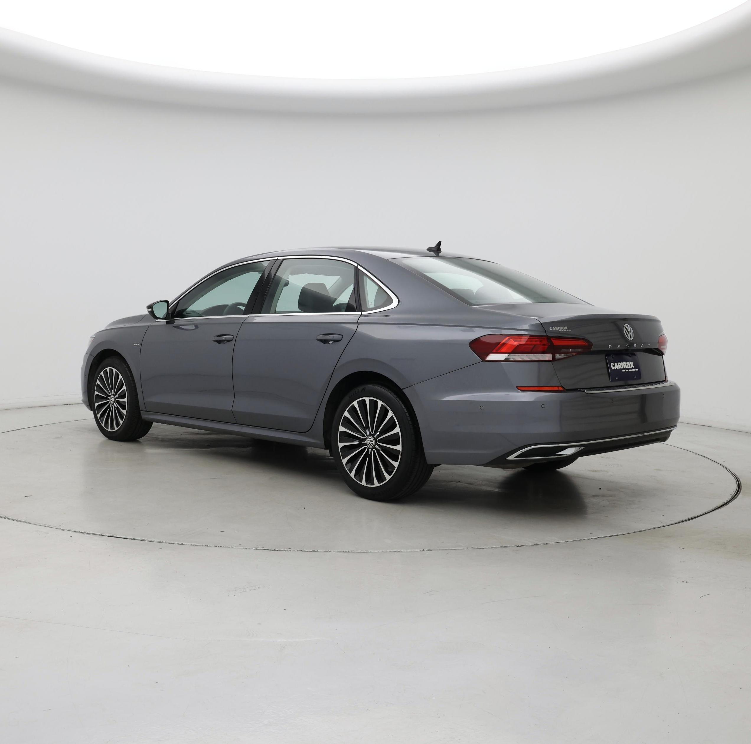 Thumbnail: 2022 Volkswagen Passat - 2