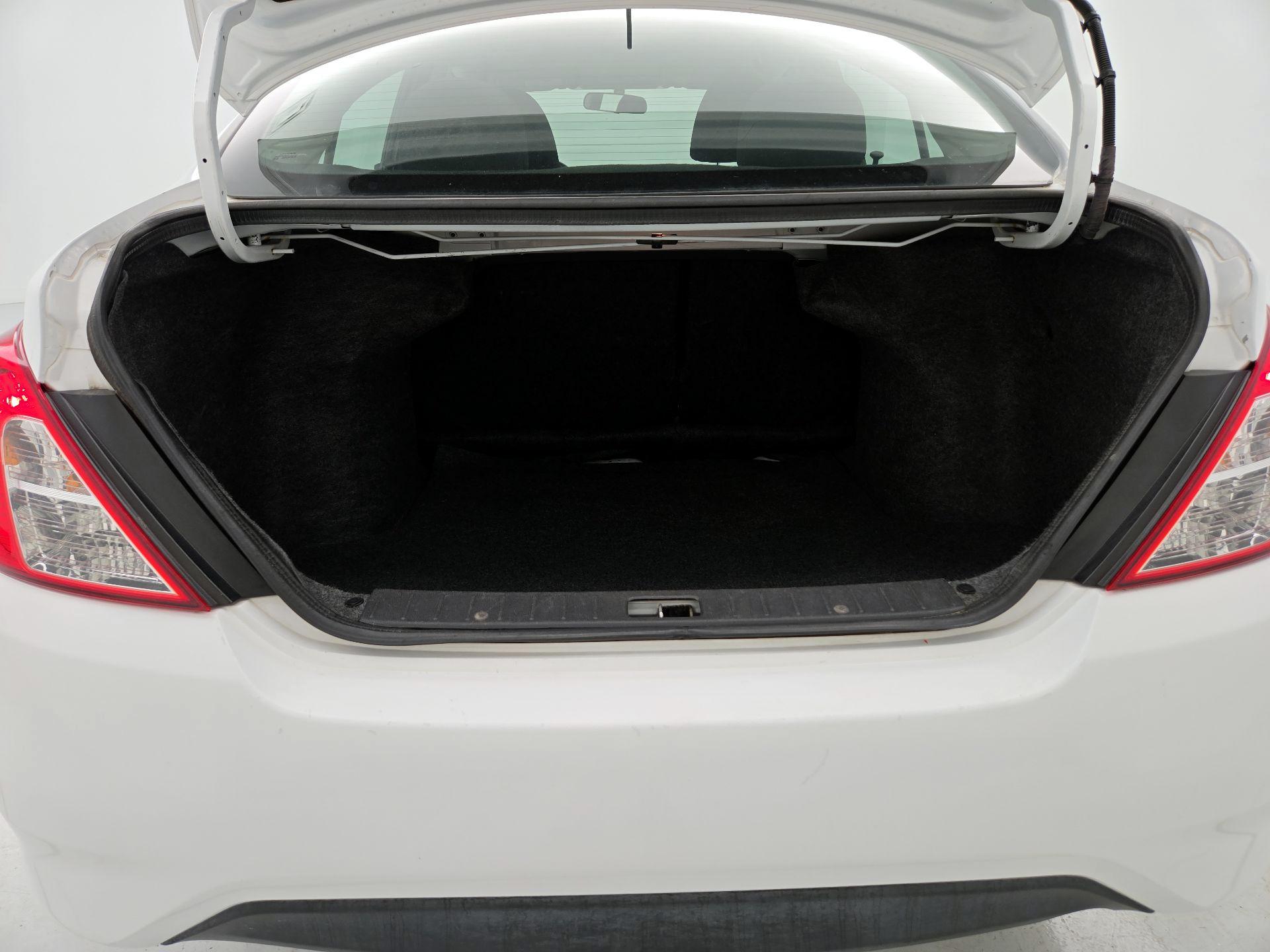 Thumbnail: 2018 Nissan Versa - 19