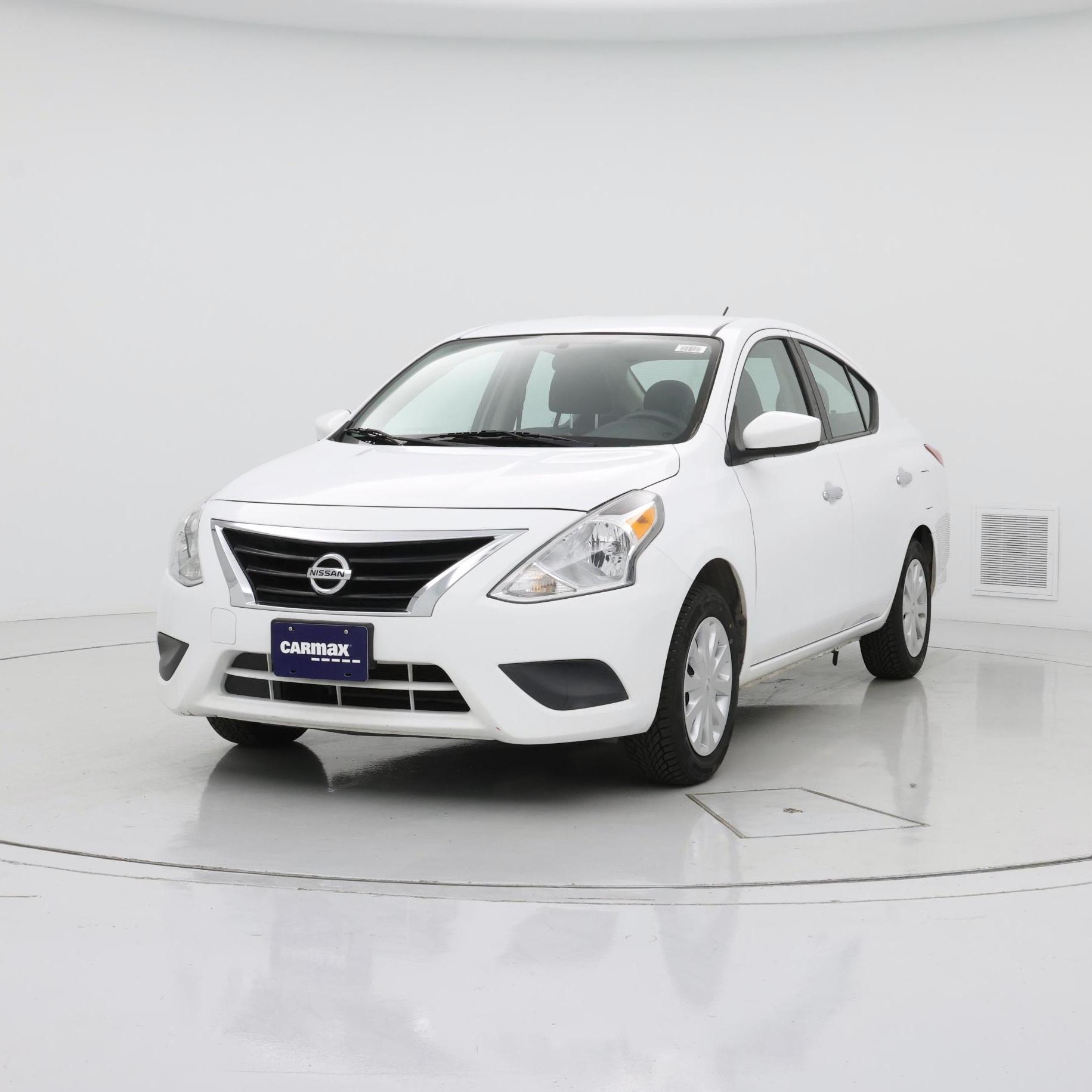 Thumbnail: 2018 Nissan Versa - 4