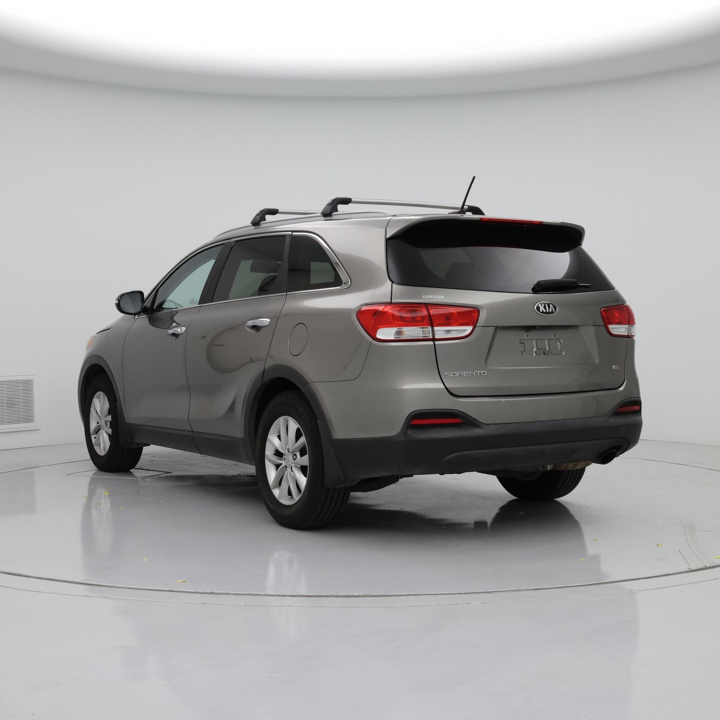Thumbnail: 2017 Kia Sorento - 2