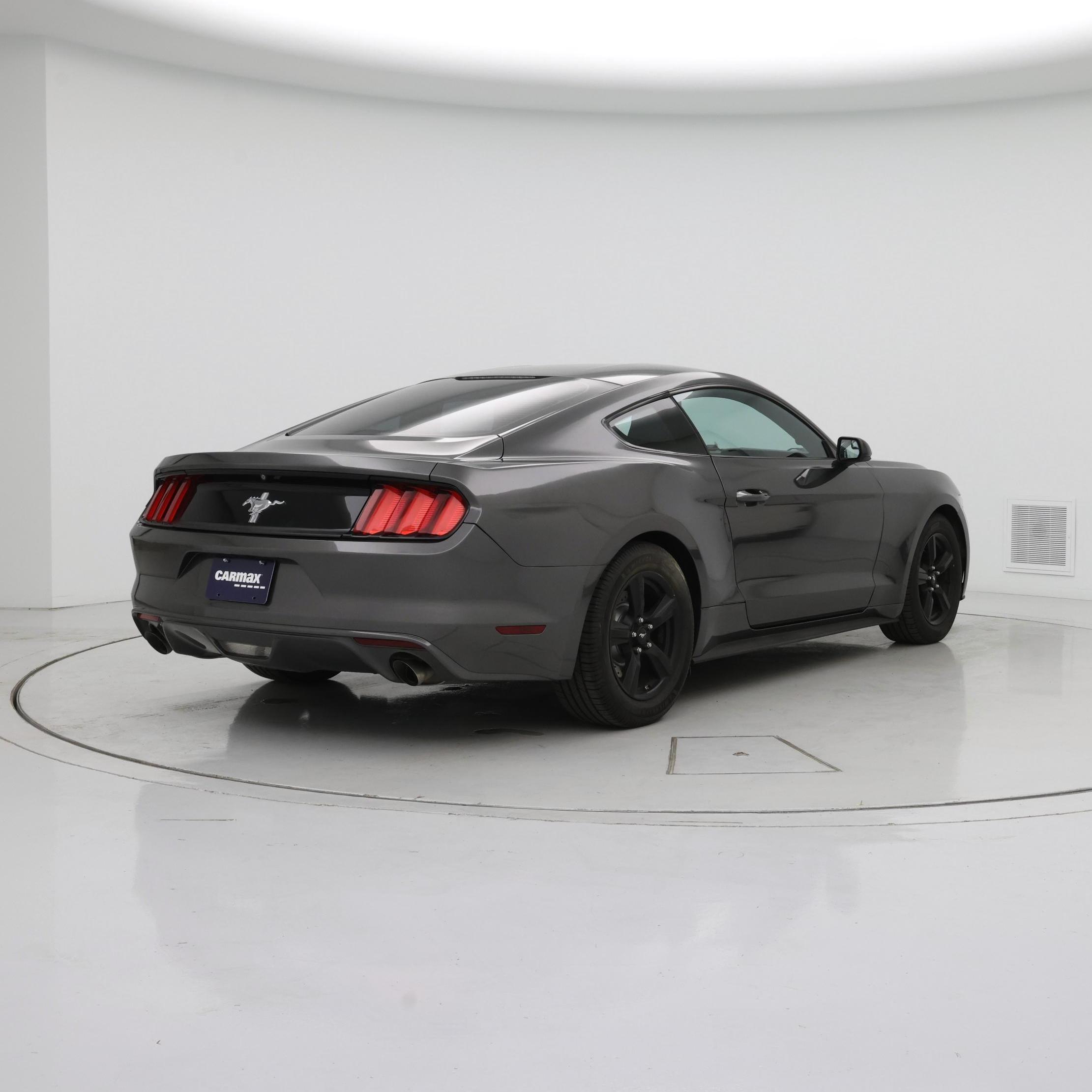 Thumbnail: 2016 Ford Mustang - 8
