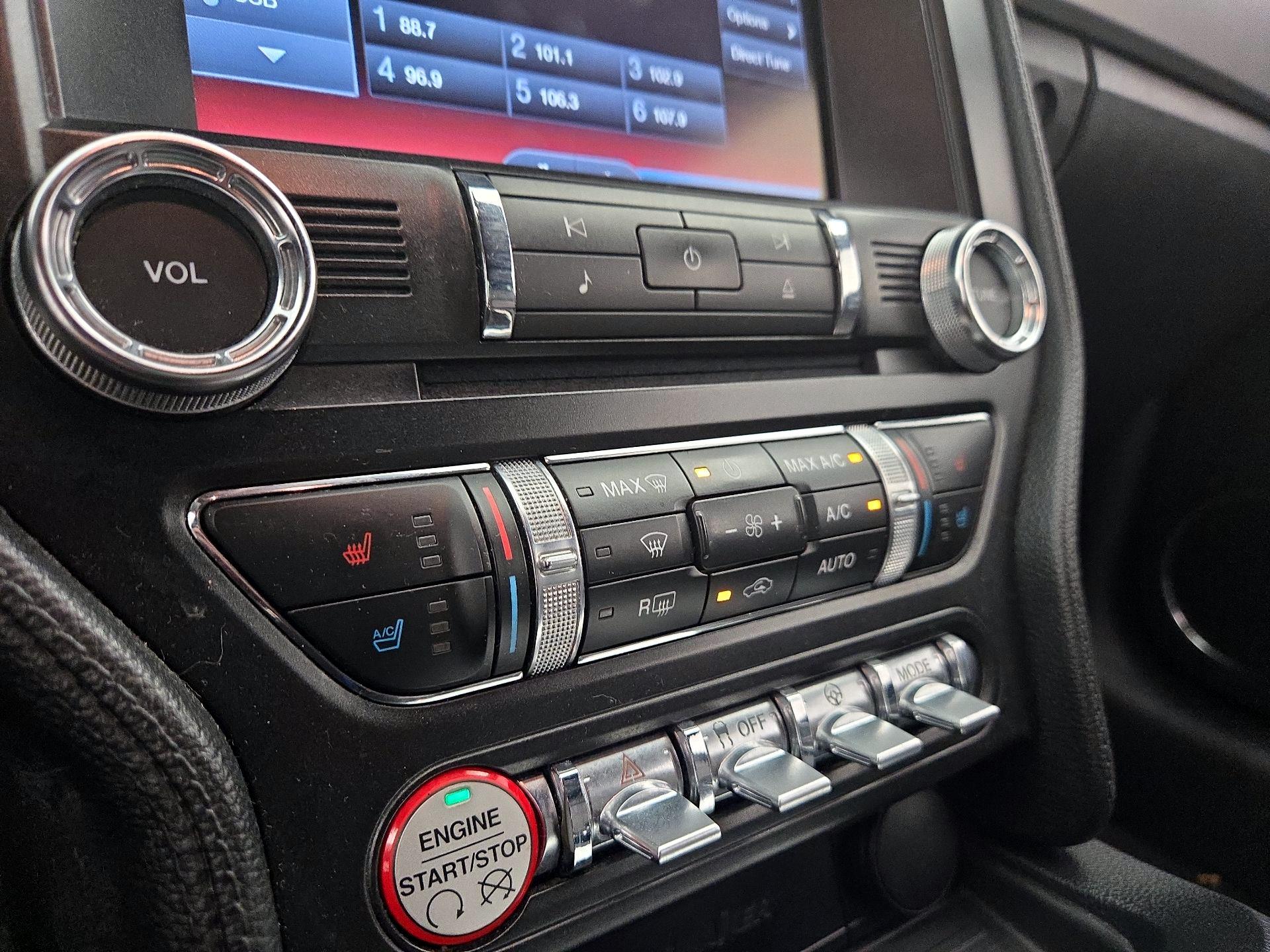Thumbnail: 2015 Ford Mustang - 16