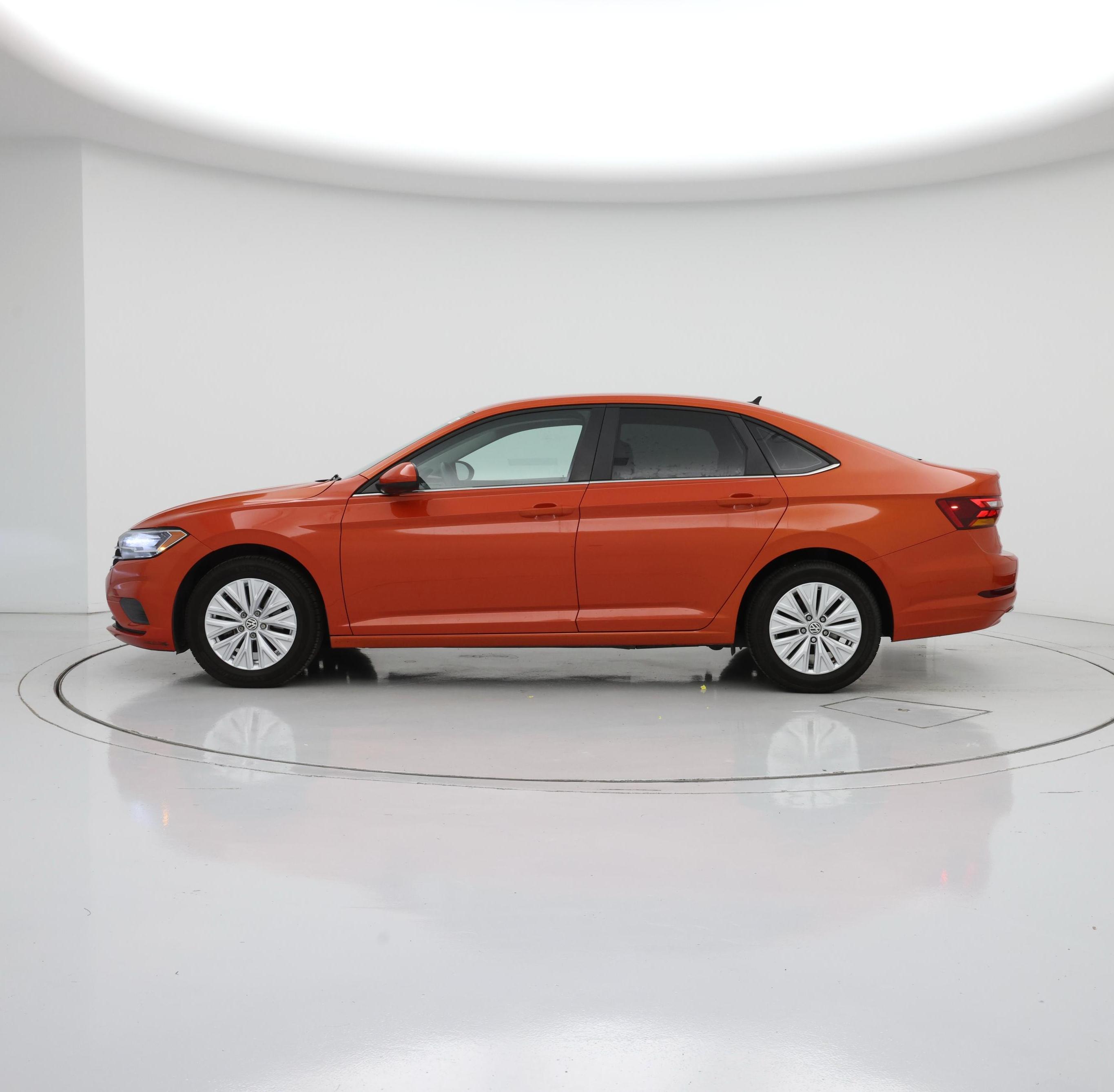 Thumbnail: 2019 Volkswagen Jetta - 3