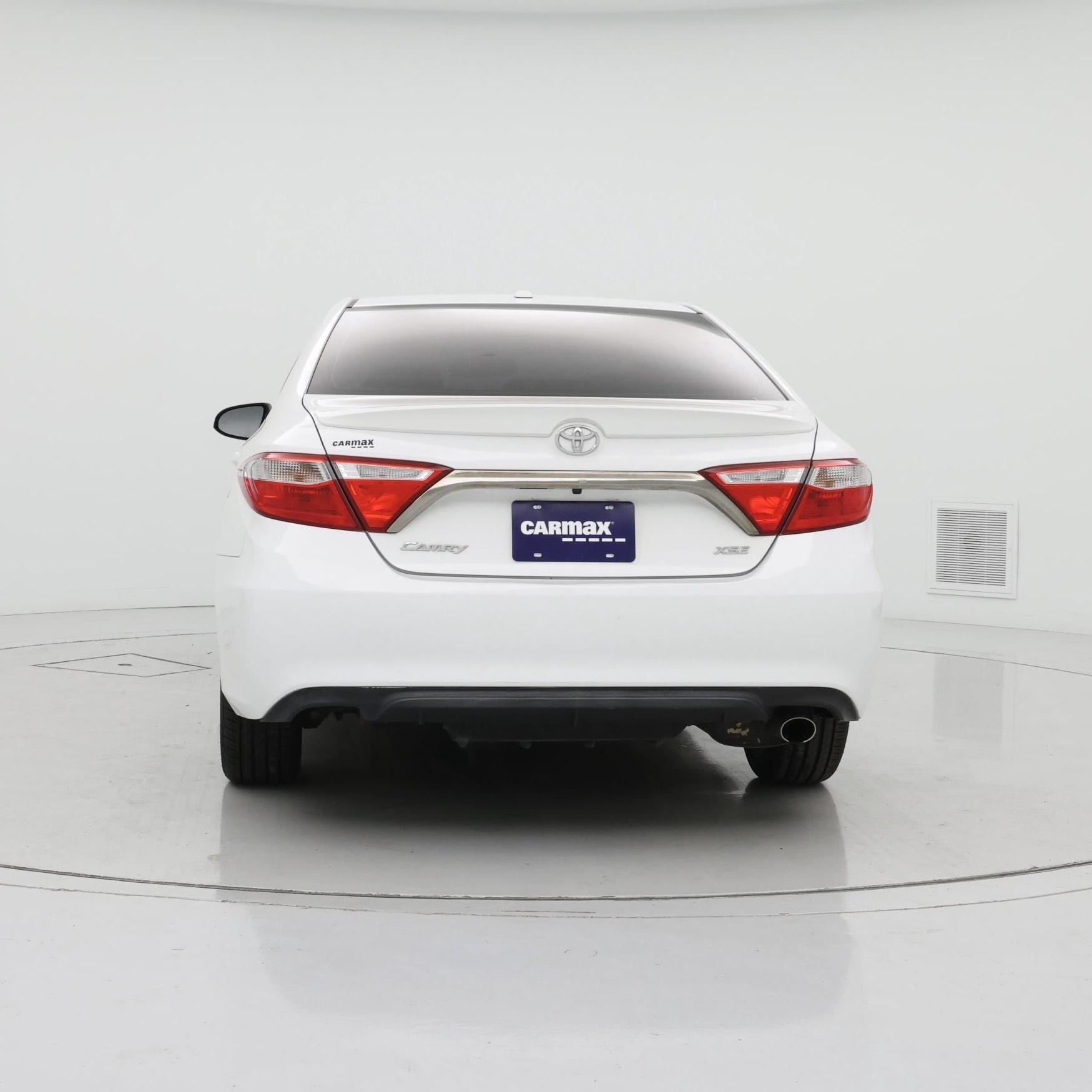 Thumbnail: 2015 Toyota Camry - 6