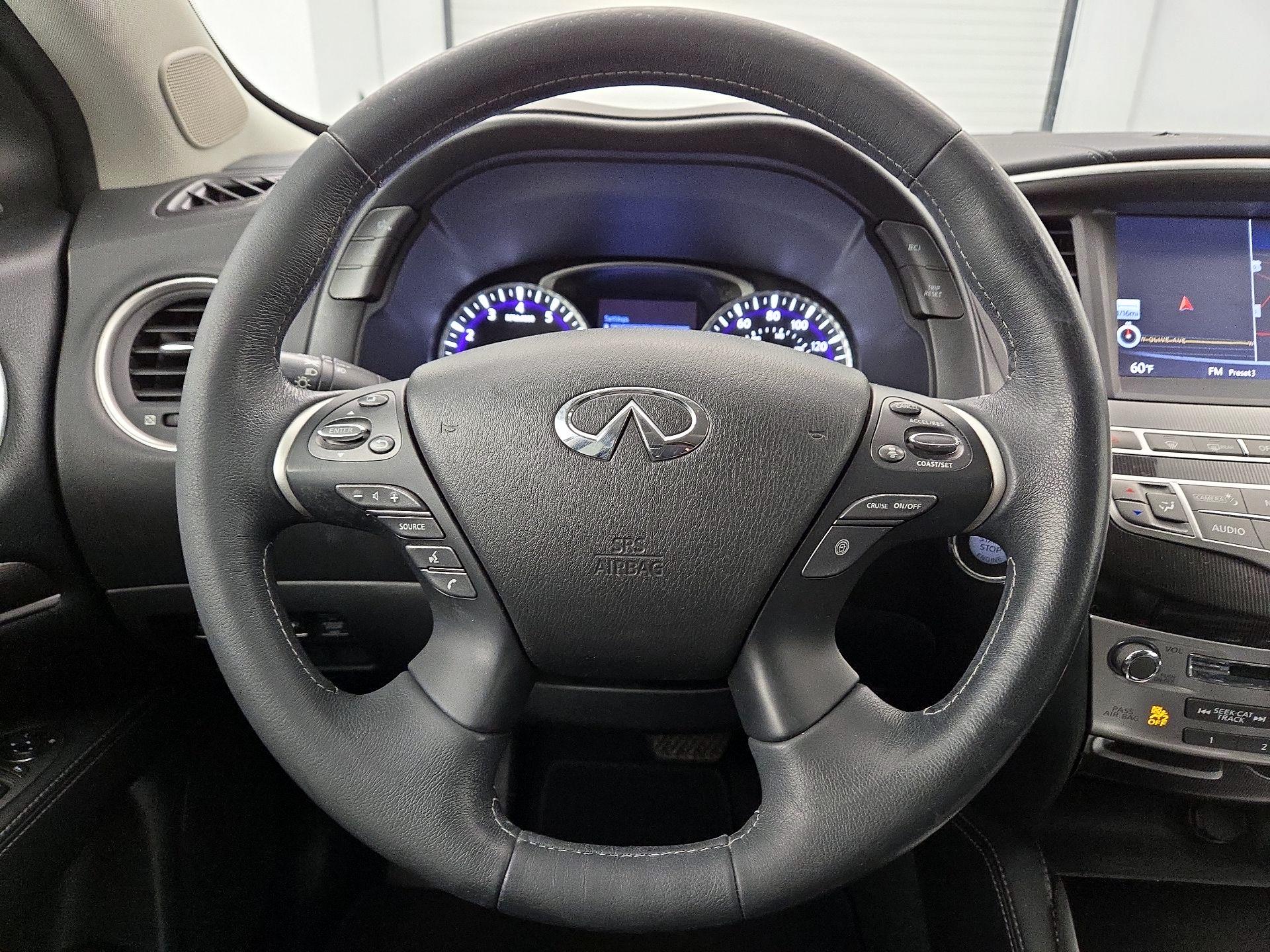 Thumbnail: 2017 INFINITI QX60 - 10