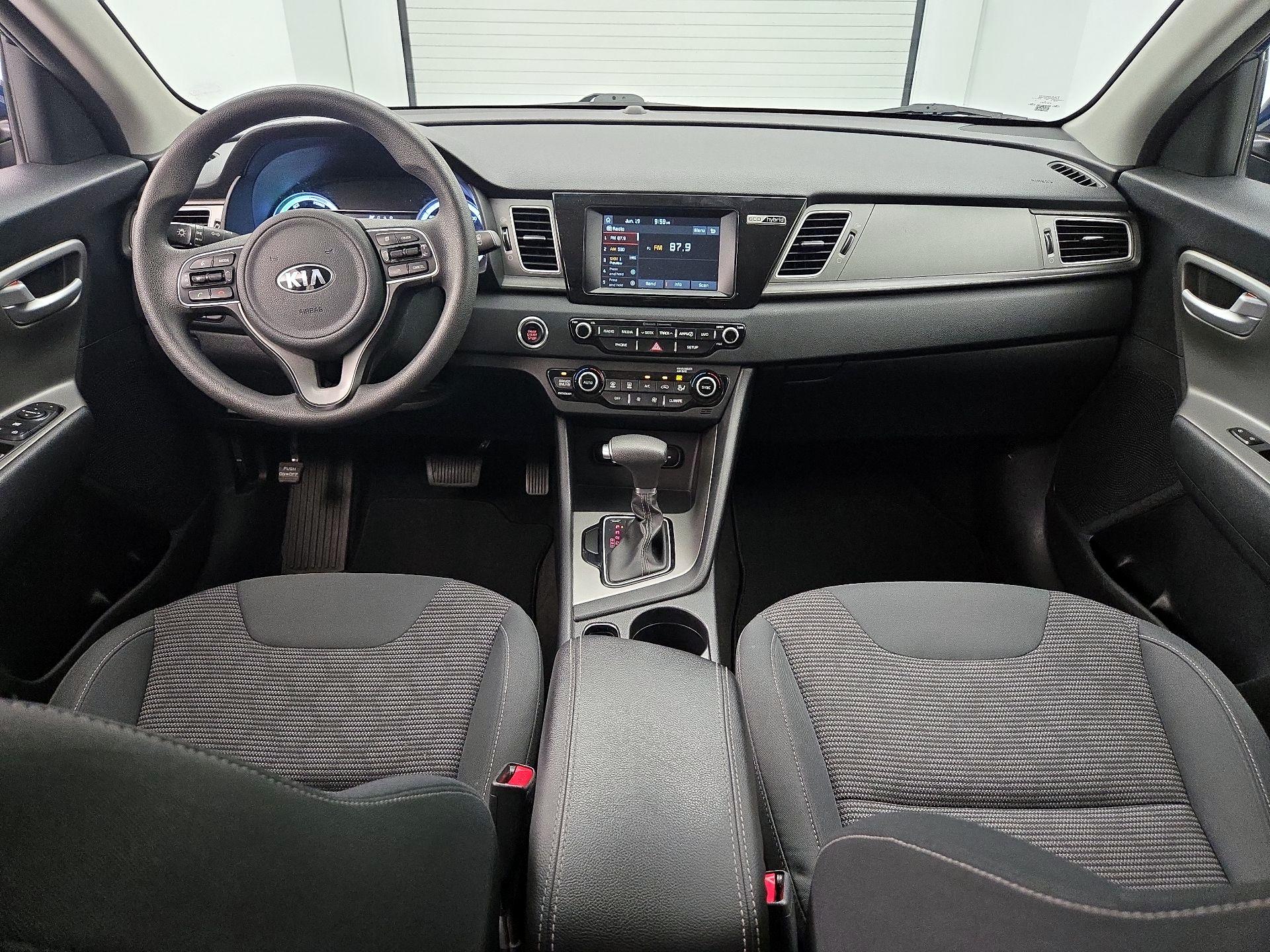 Thumbnail: 2019 Kia Niro - 9