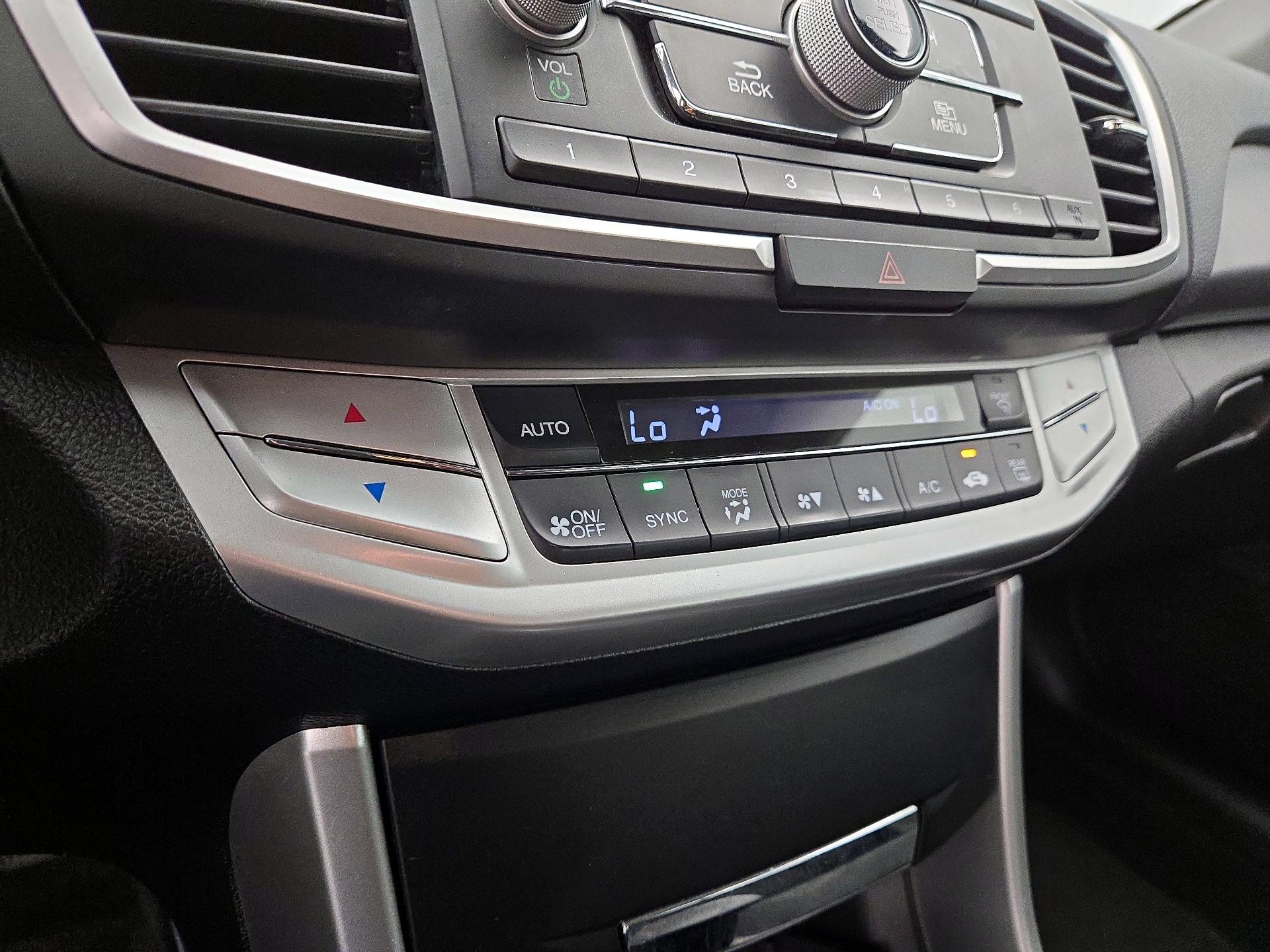 Thumbnail: 2013 Honda Accord - 16