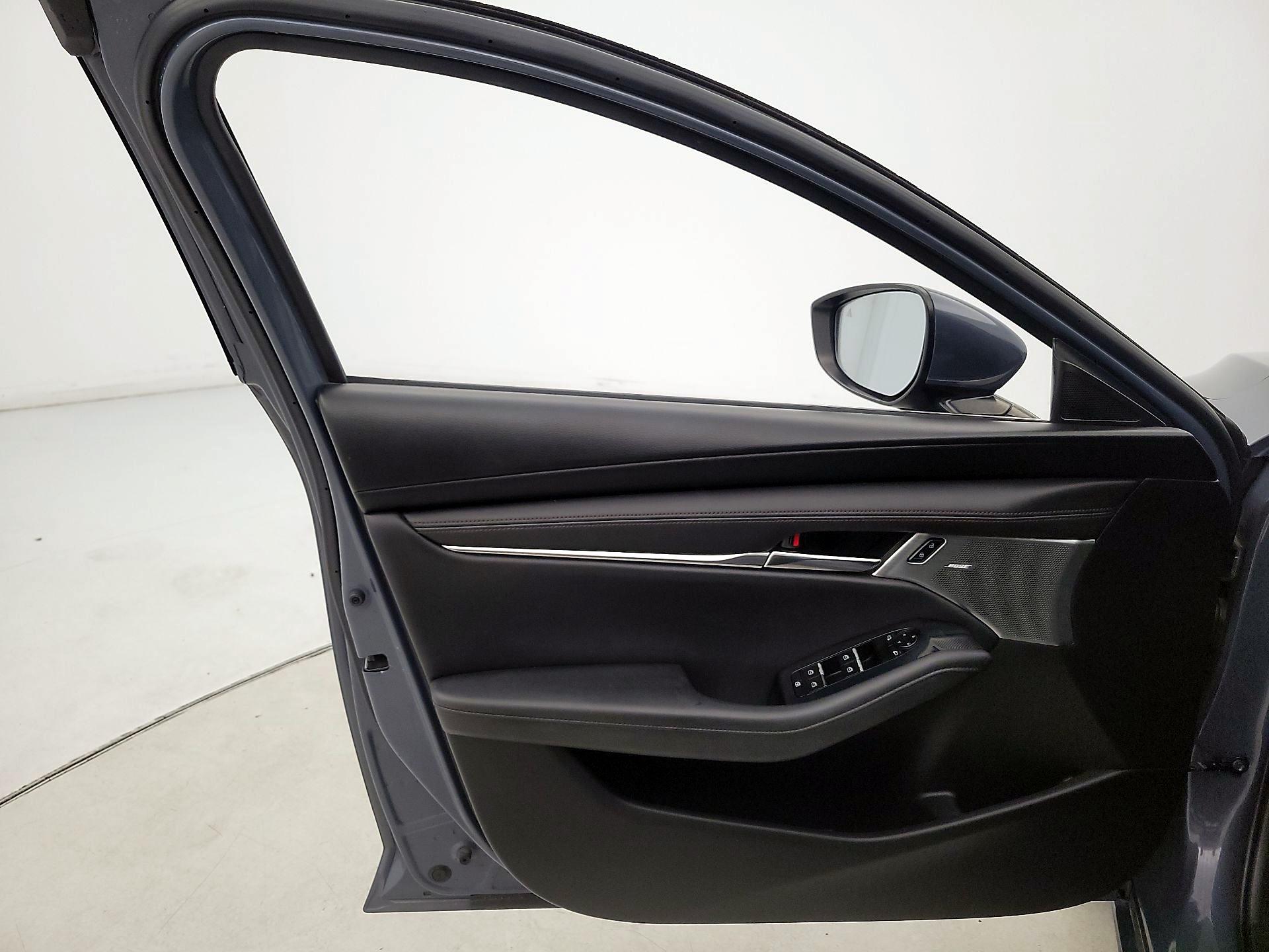Thumbnail: 2019 Mazda Mazda3 - 12
