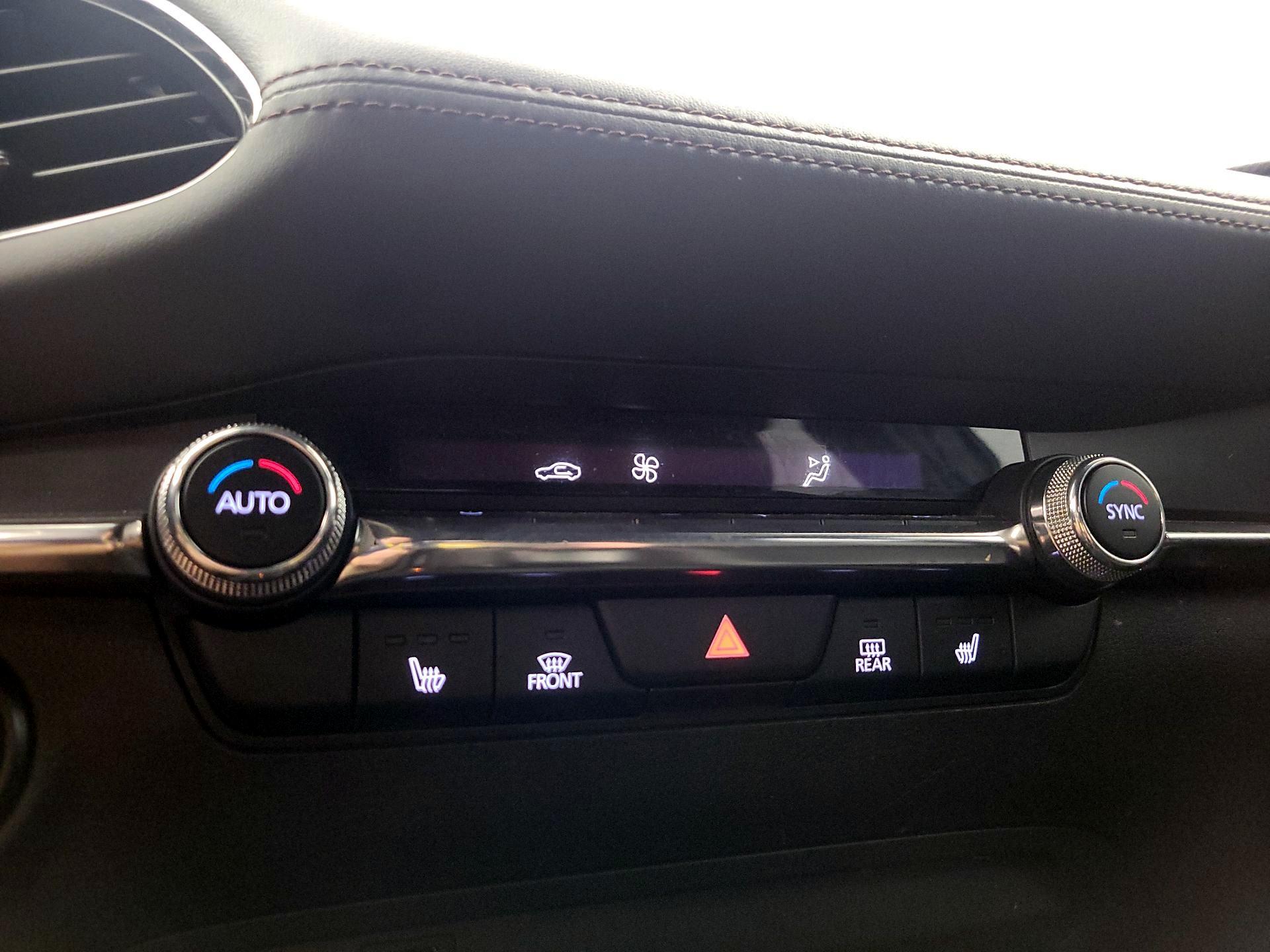 Thumbnail: 2019 Mazda Mazda3 - 17