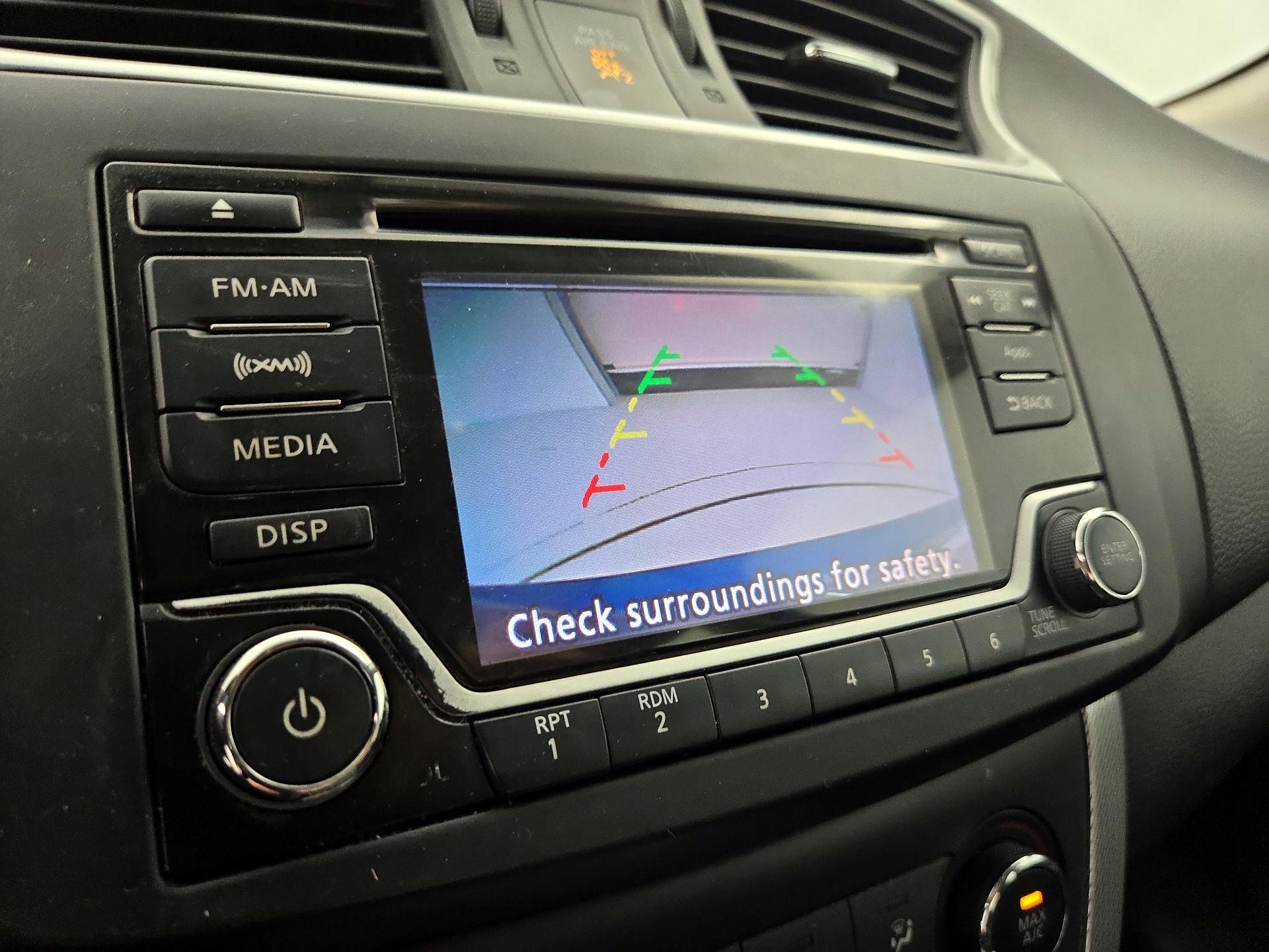 Thumbnail: 2015 Nissan Sentra - 14