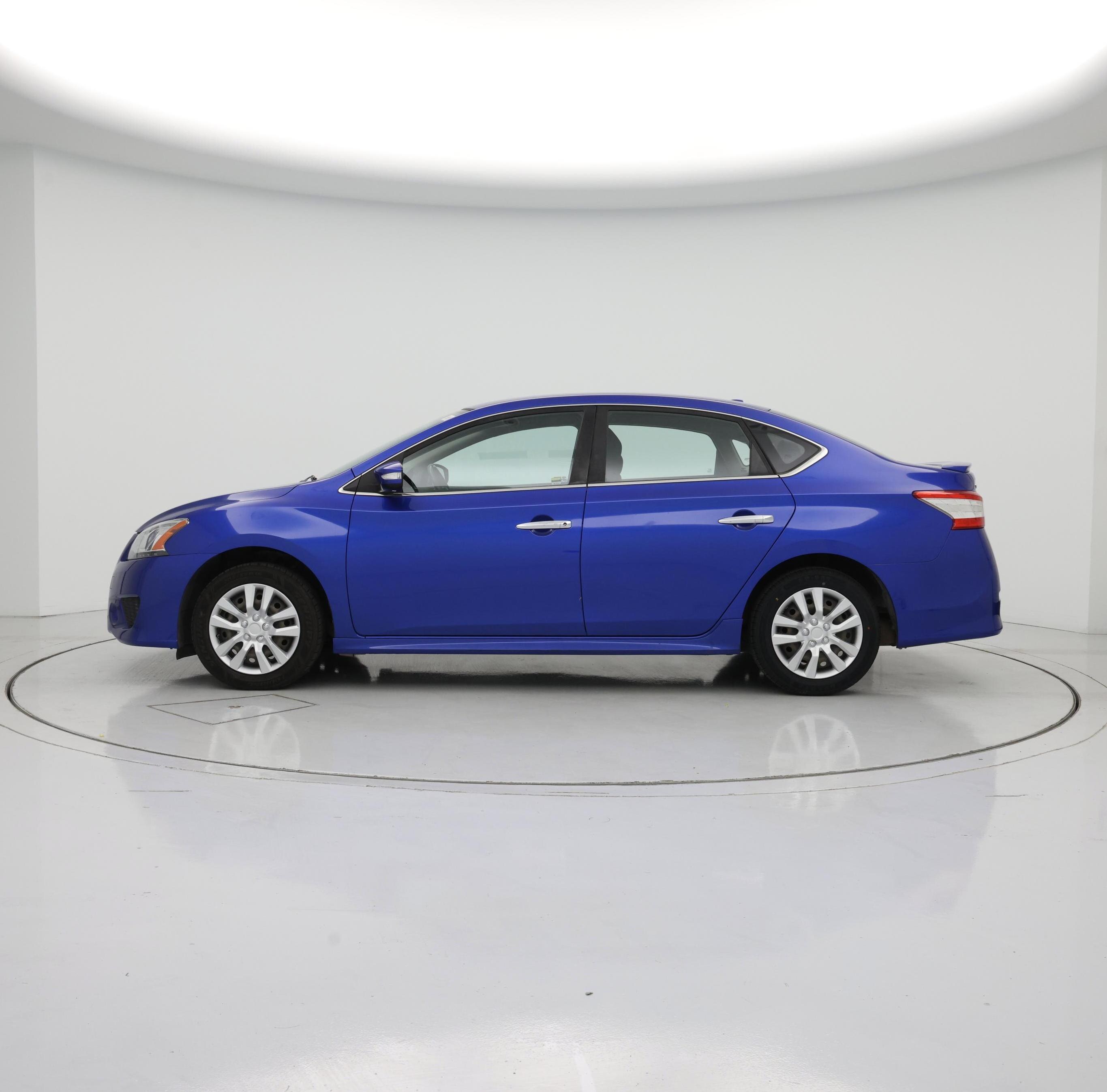 Thumbnail: 2015 Nissan Sentra - 3