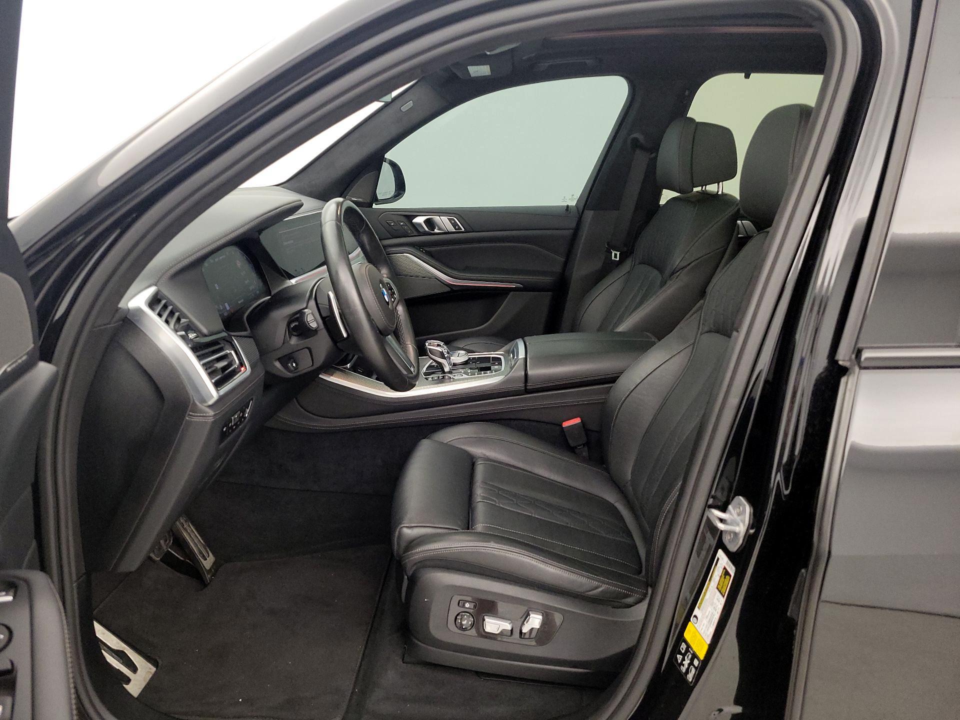 Thumbnail: 2020 BMW X5 - 11