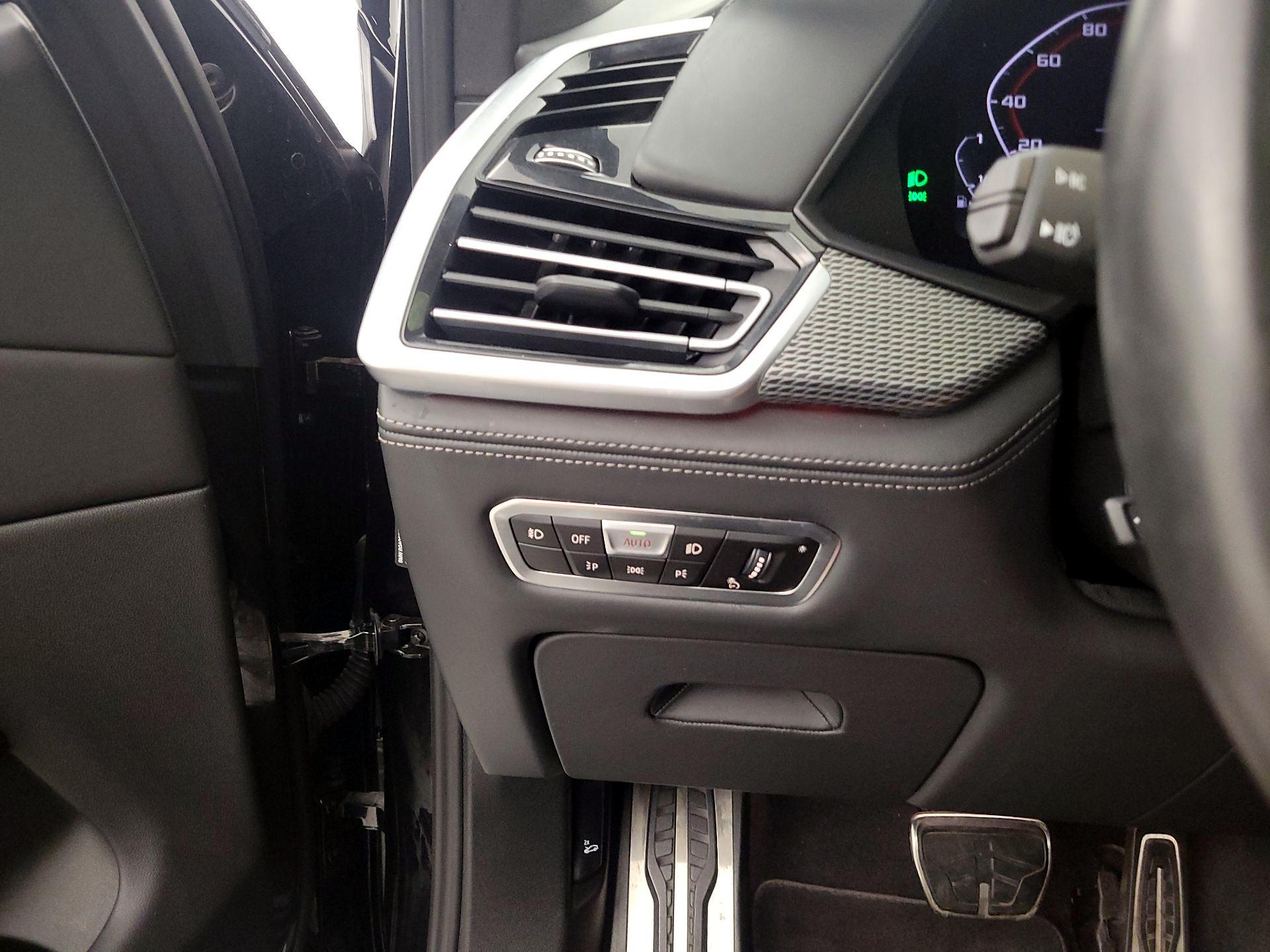 Thumbnail: 2020 BMW X5 - 13