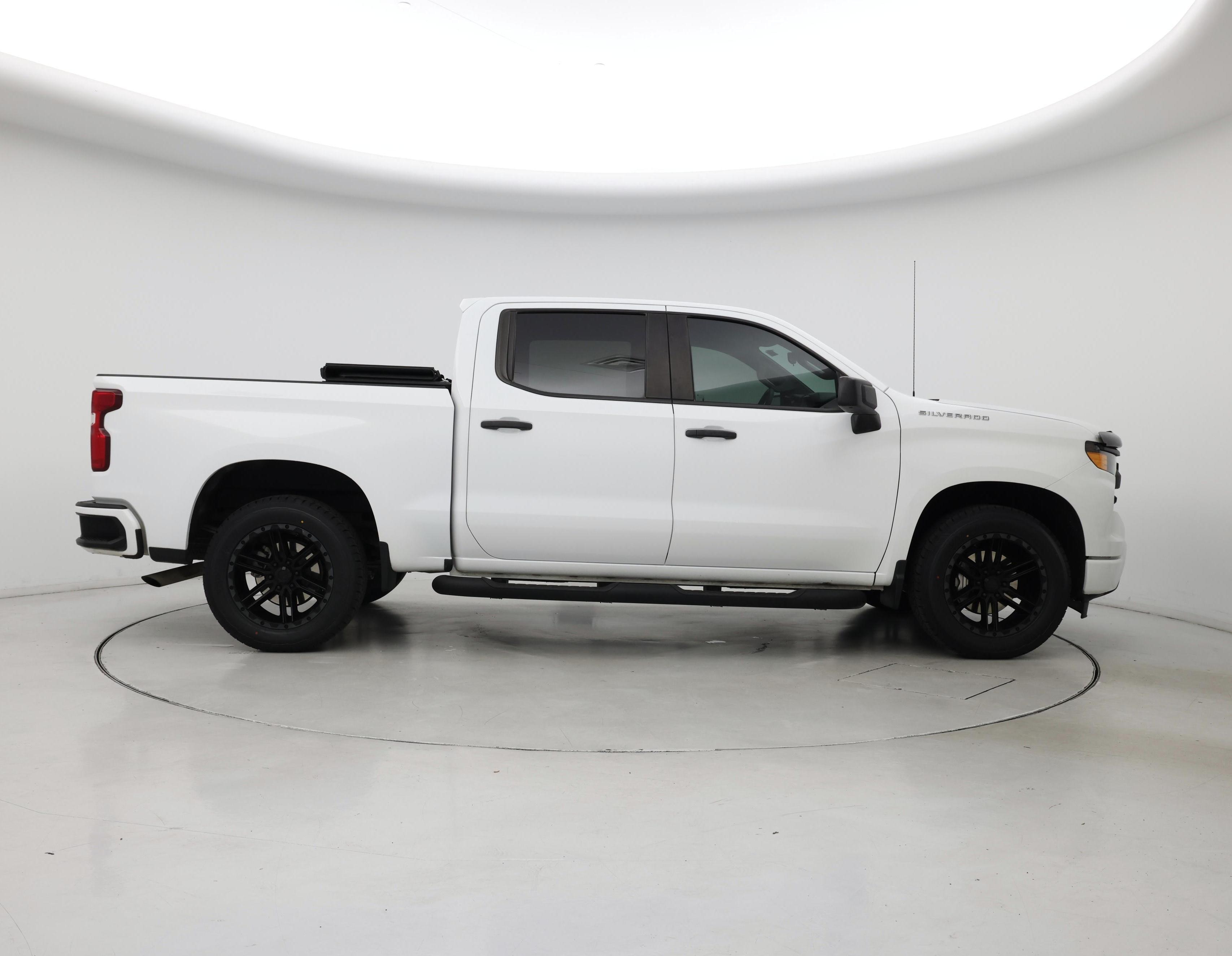 Thumbnail: 2023 Chevrolet Silverado 1500 - 7