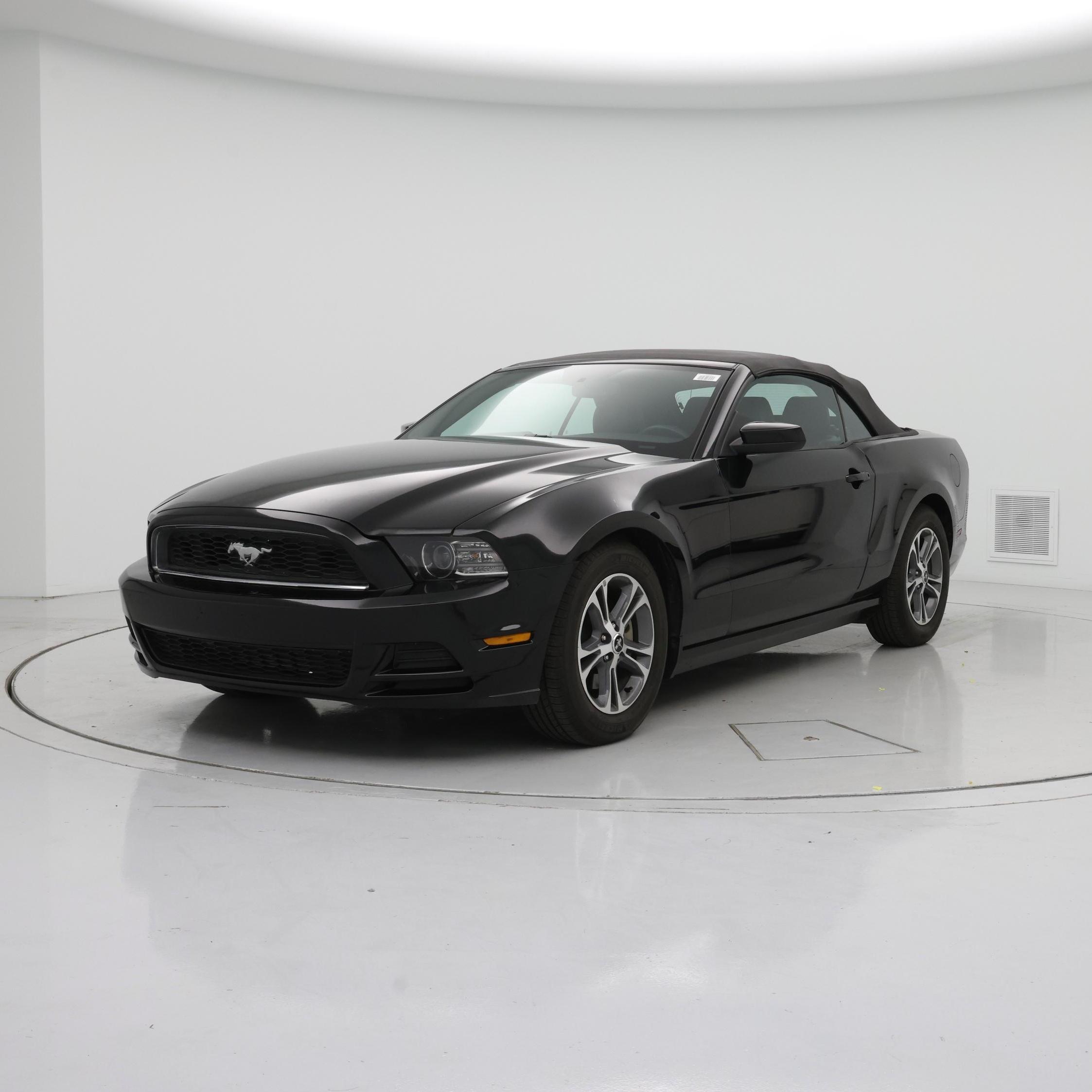Thumbnail: 2014 Ford Mustang - 4