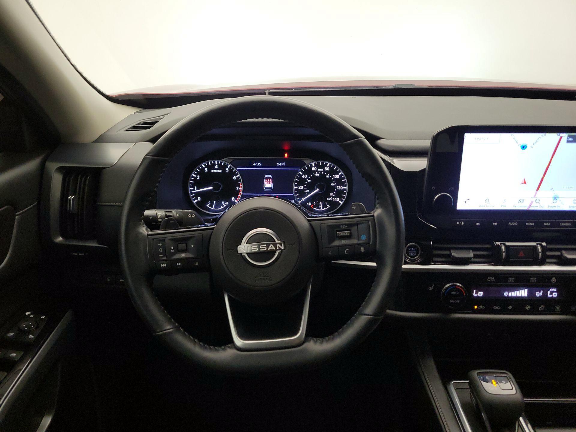 Thumbnail: 2023 Nissan Pathfinder - 10