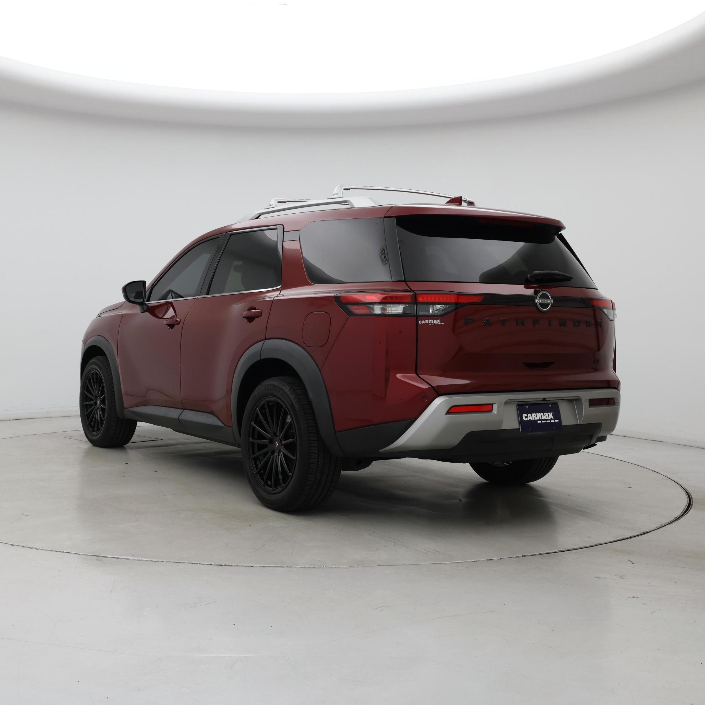 Thumbnail: 2023 Nissan Pathfinder - 2