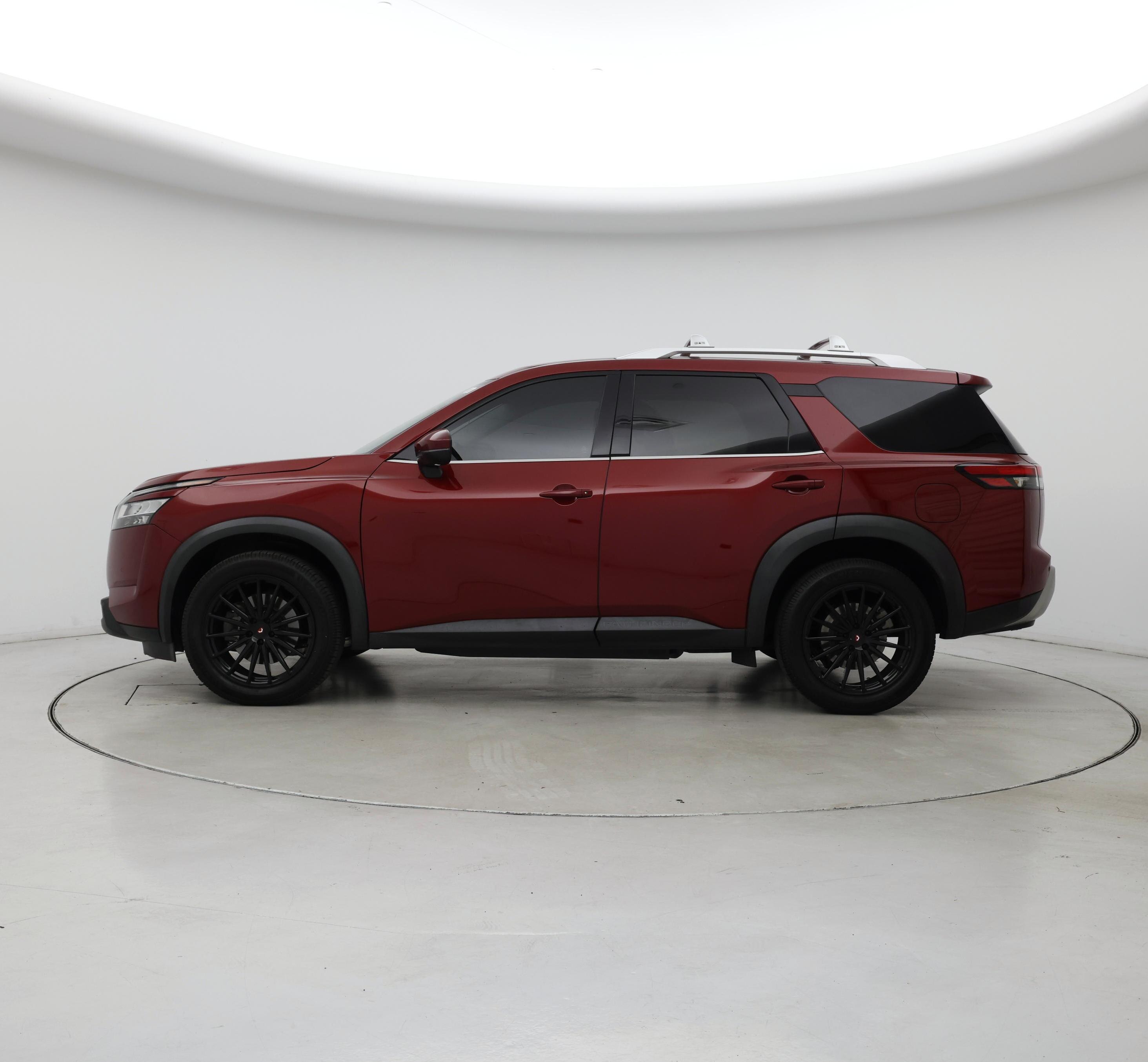 Thumbnail: 2023 Nissan Pathfinder - 3