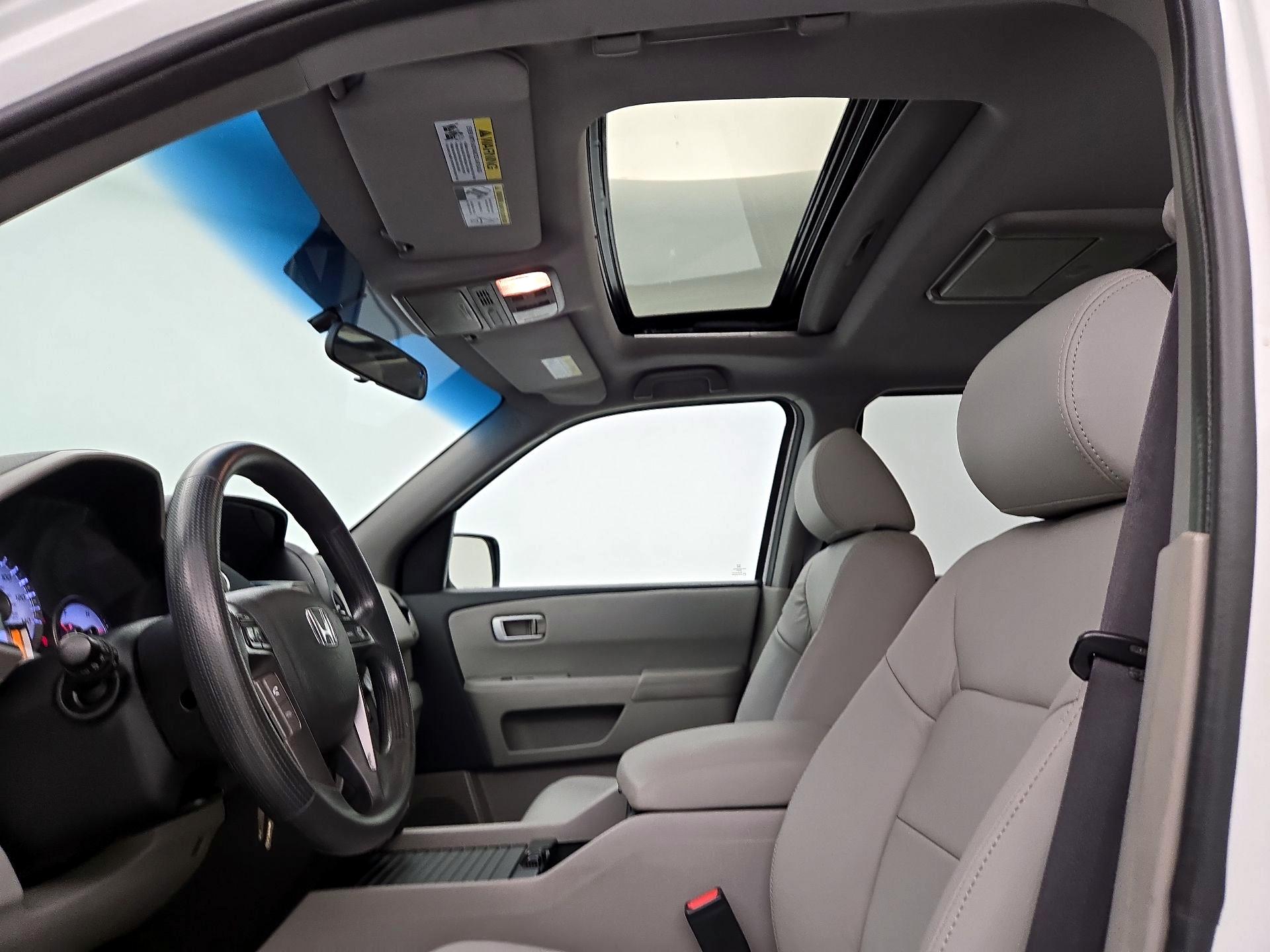 Thumbnail: 2015 Honda Pilot - 19