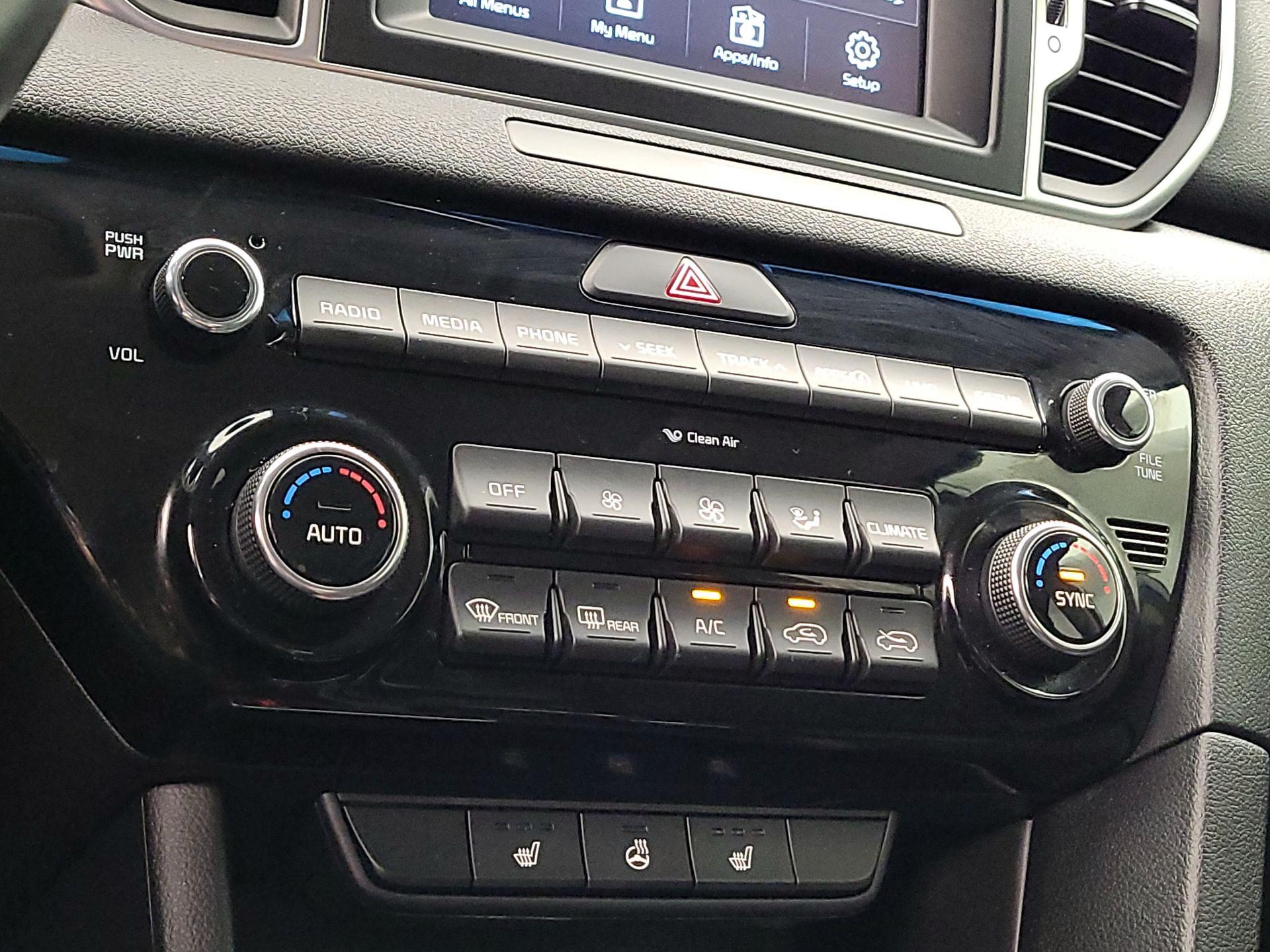 Thumbnail: 2019 Kia Sportage - 16