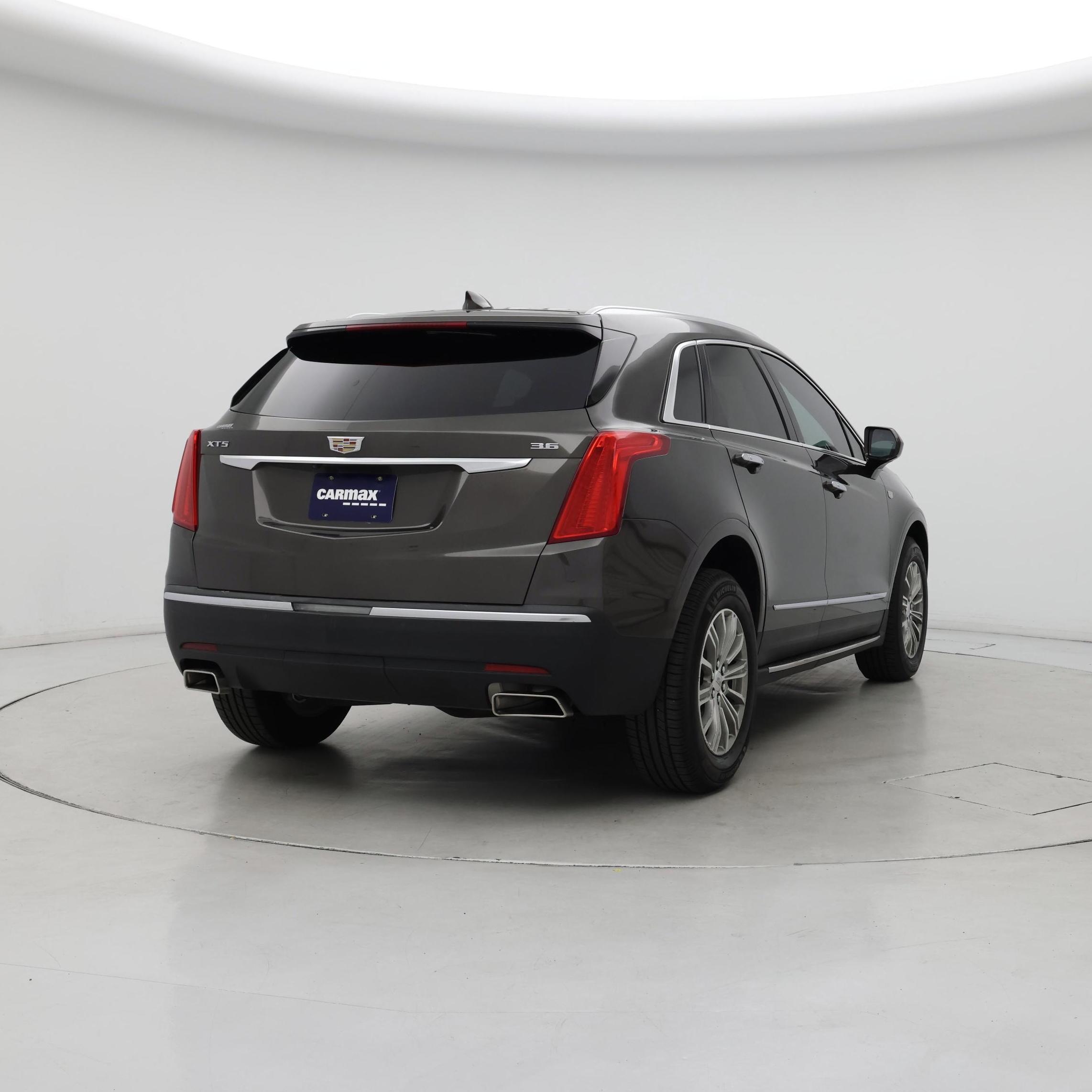 Thumbnail: 2019 Cadillac XT5 - 8