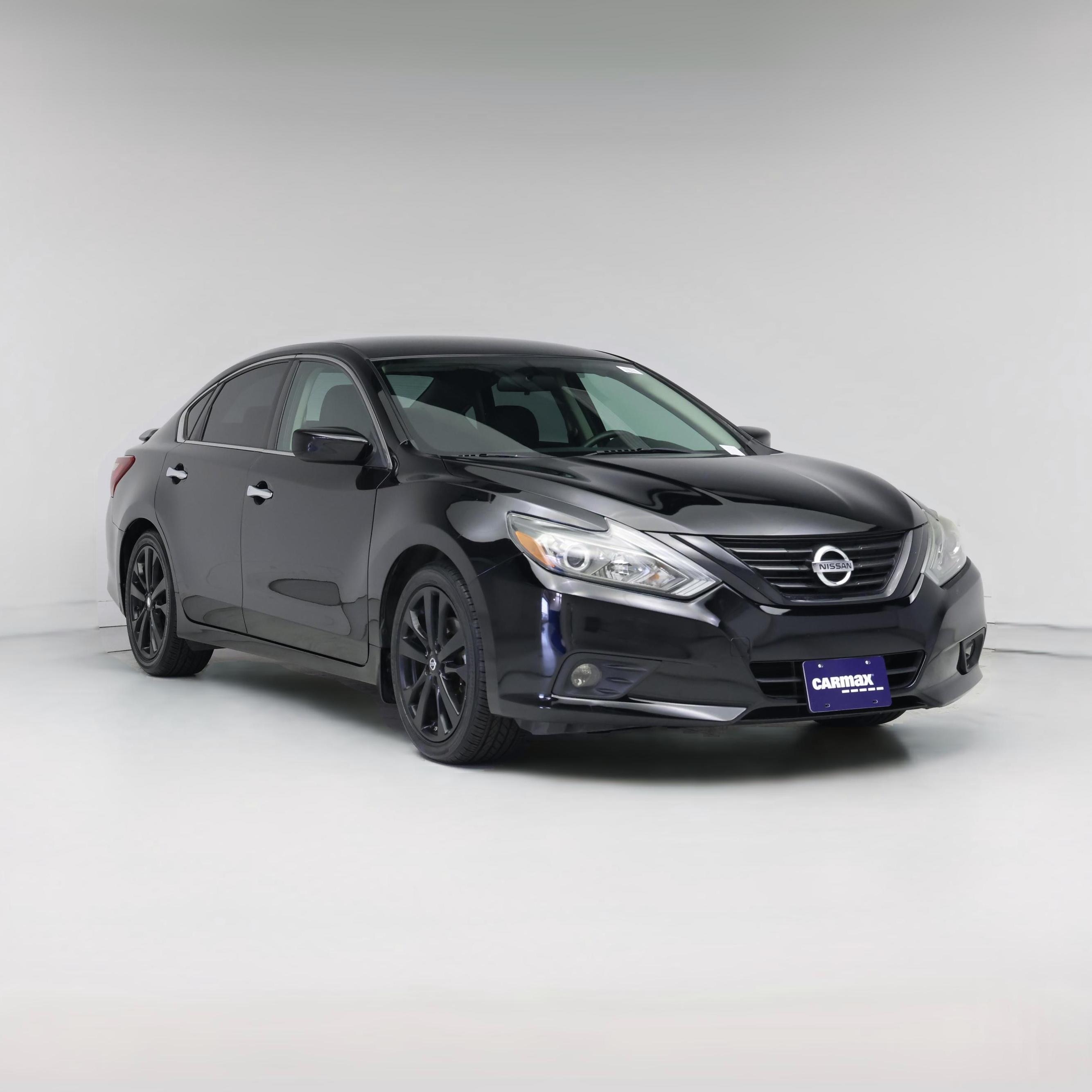 Thumbnail: 2018 Nissan Altima - 1