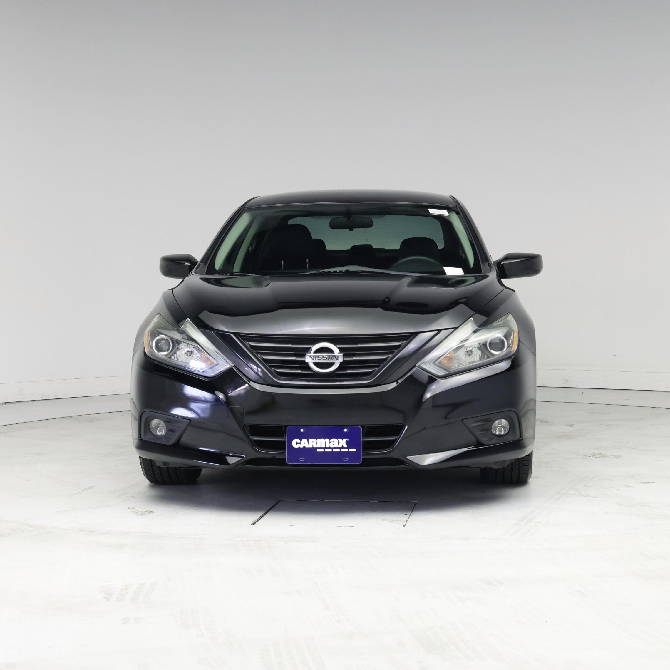 Thumbnail: 2018 Nissan Altima - 5