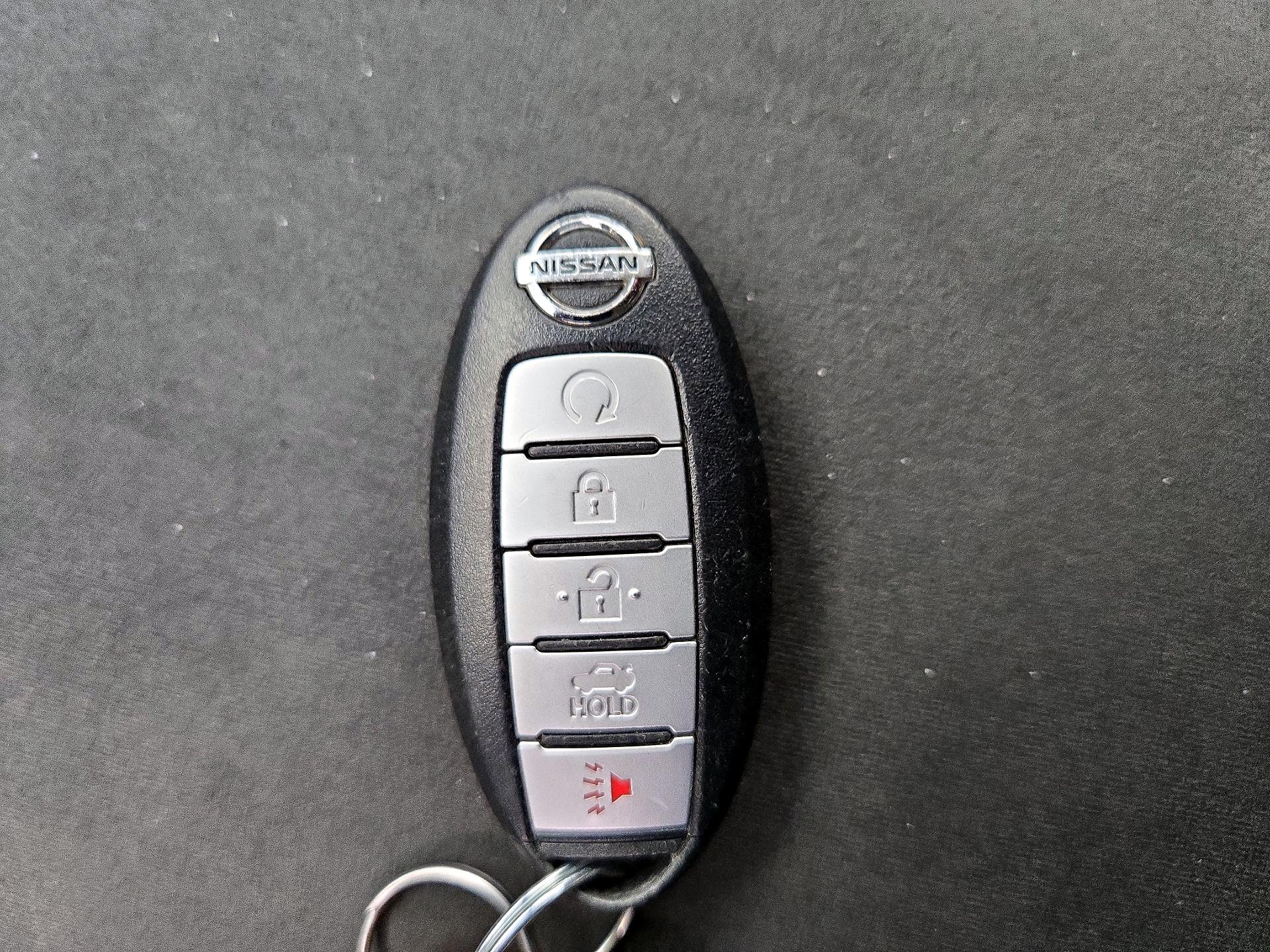Thumbnail: 2014 Nissan Altima - 20