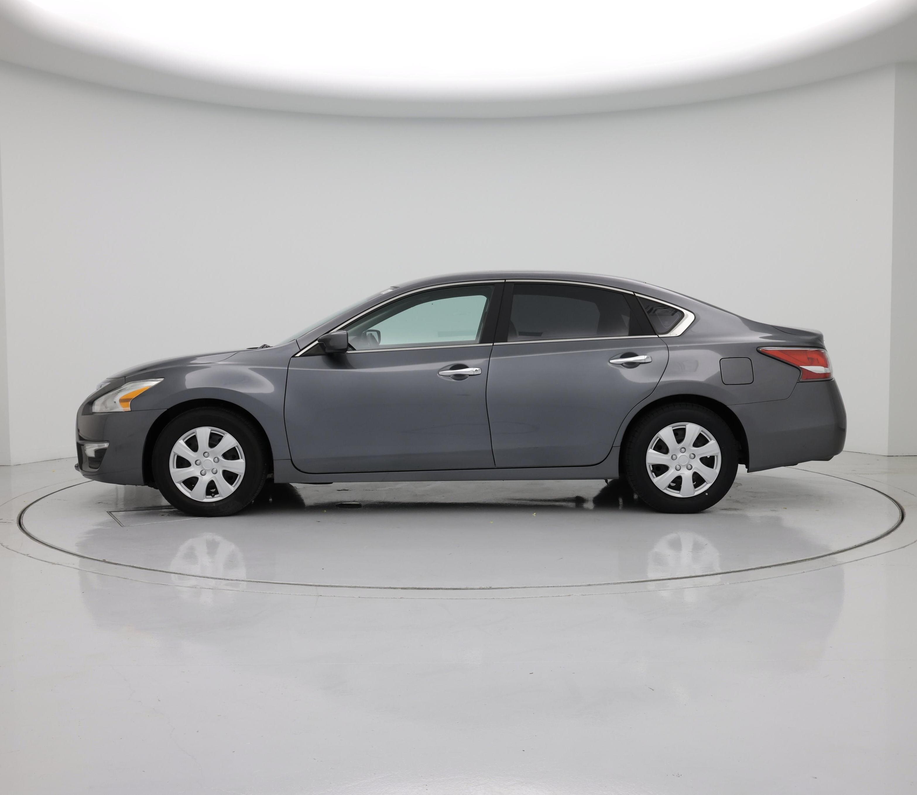 Thumbnail: 2014 Nissan Altima - 3