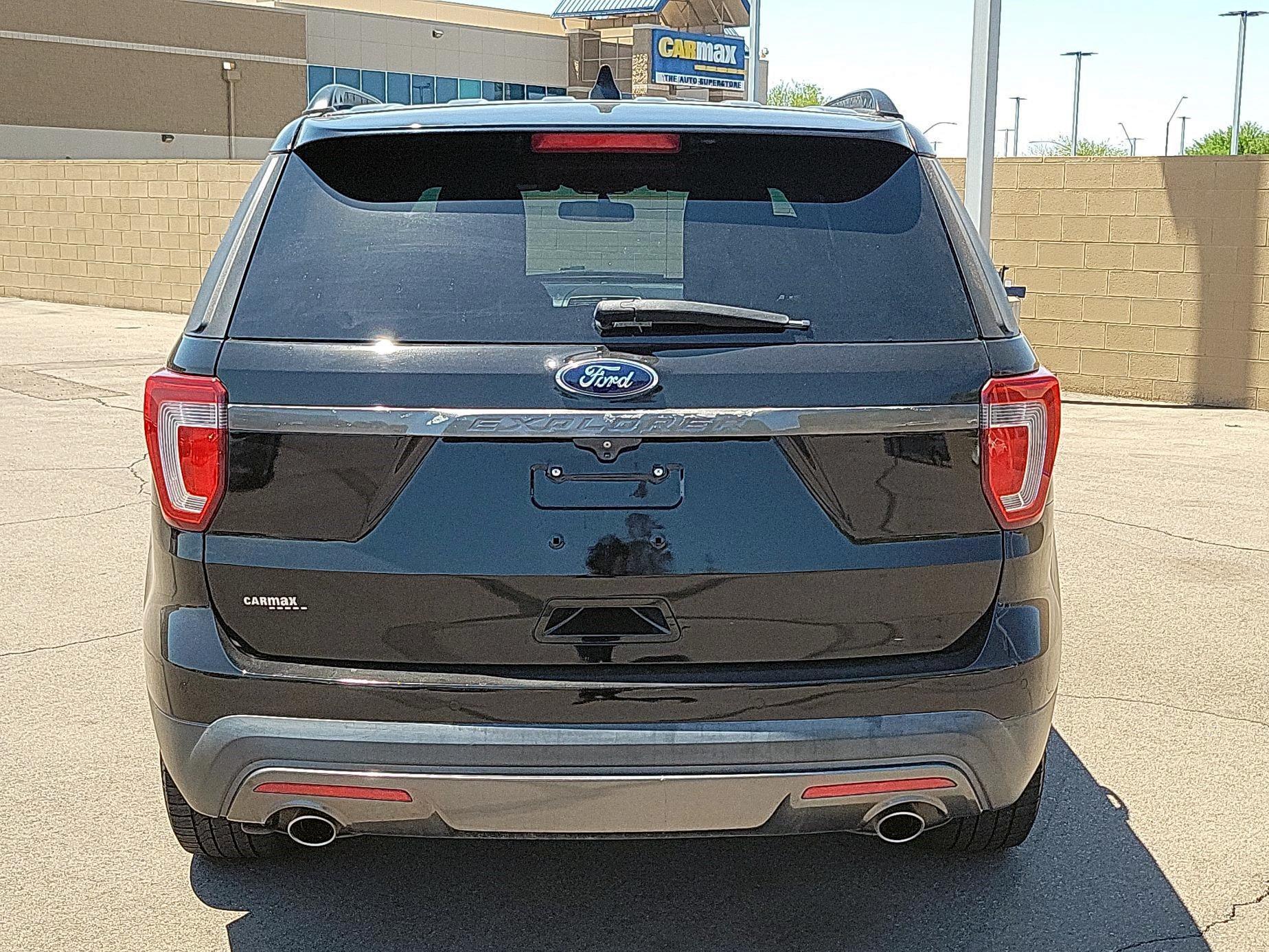 Thumbnail: 2017 Ford Explorer - 6