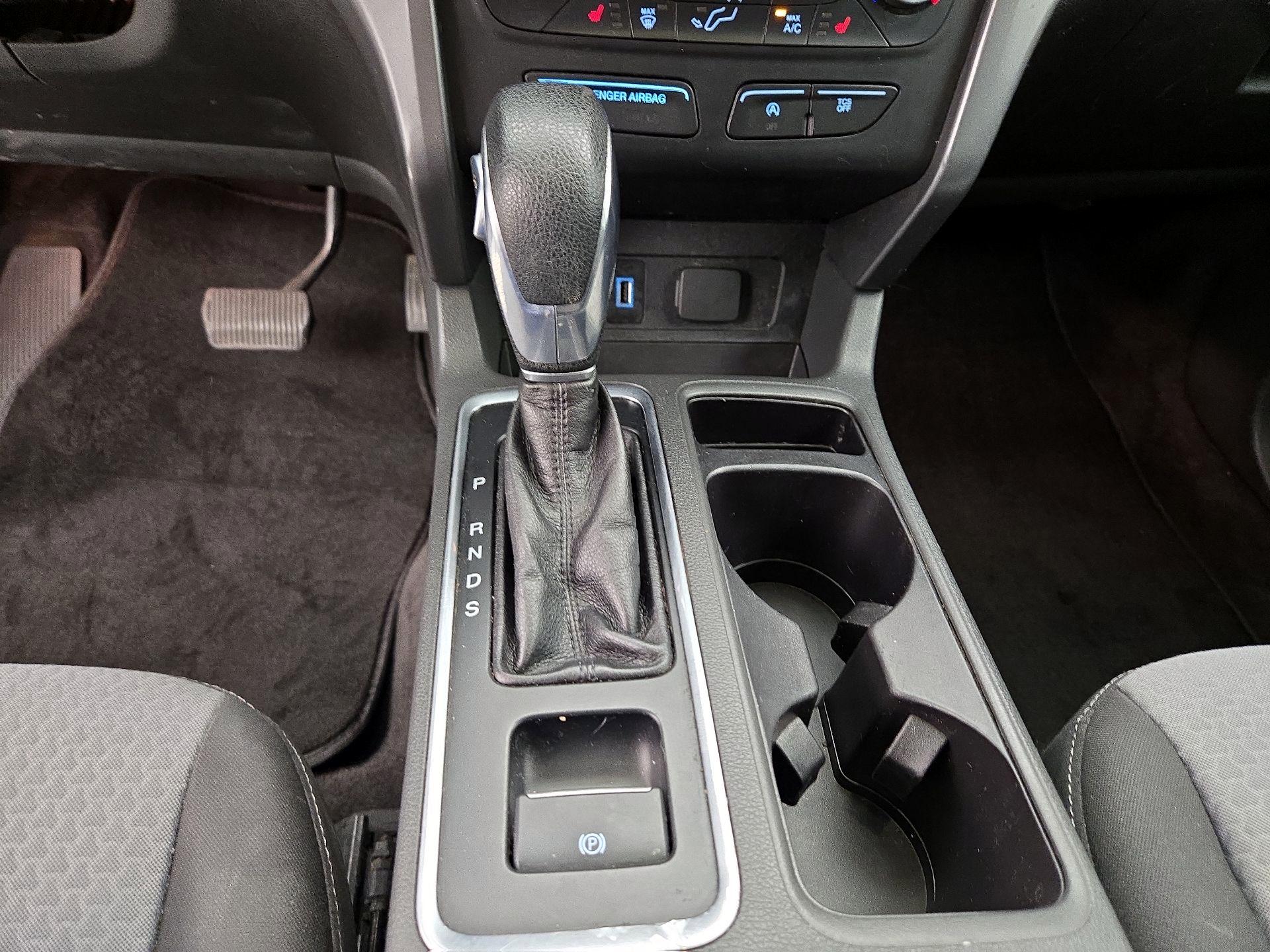 Thumbnail: 2018 Ford Escape - 17