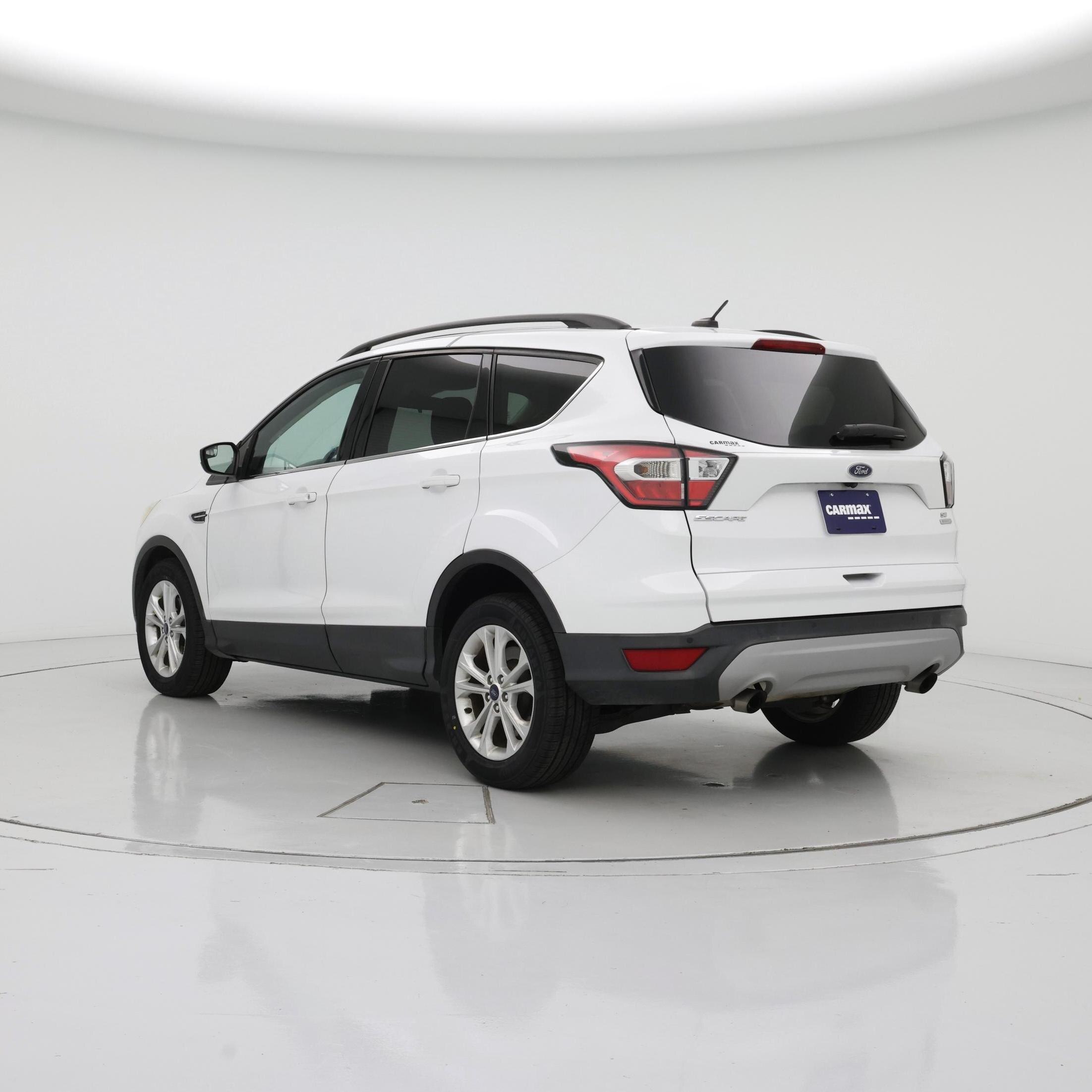 Thumbnail: 2018 Ford Escape - 2