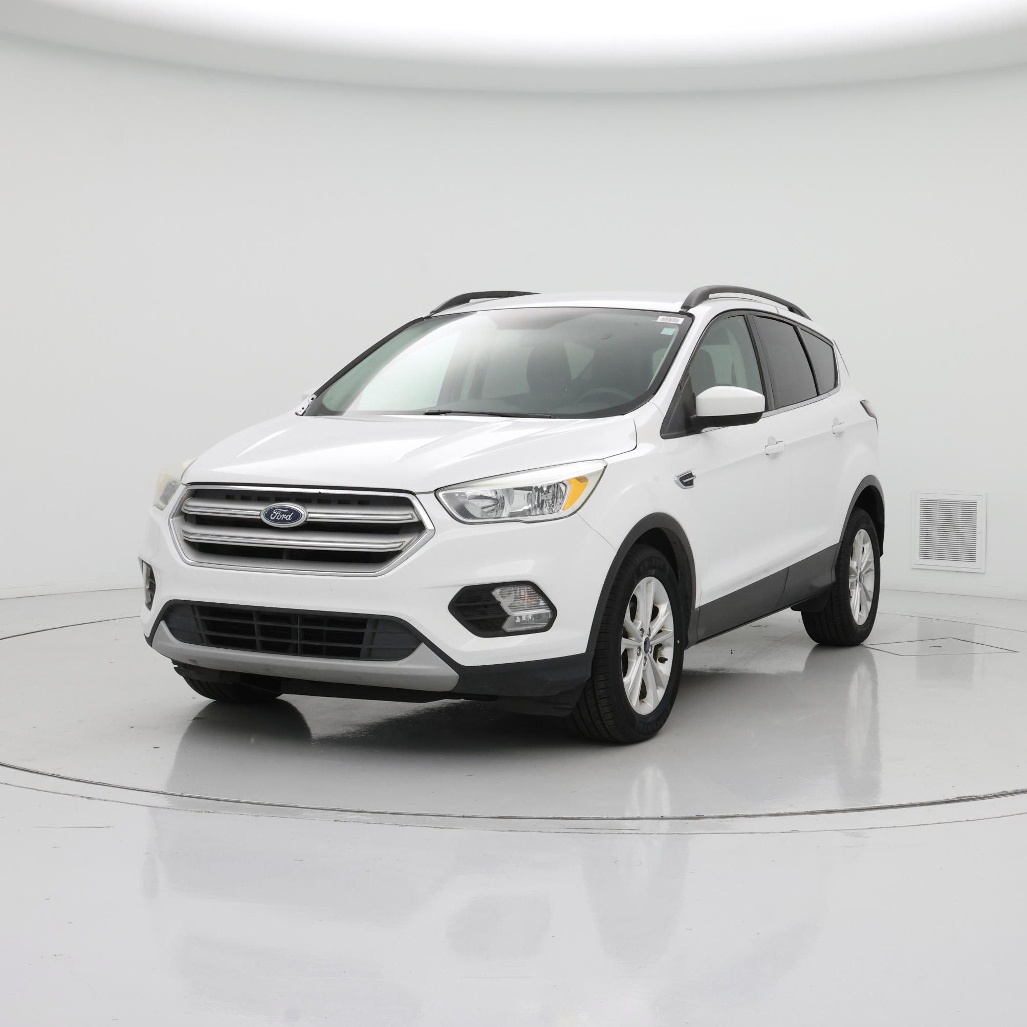 Thumbnail: 2018 Ford Escape - 4