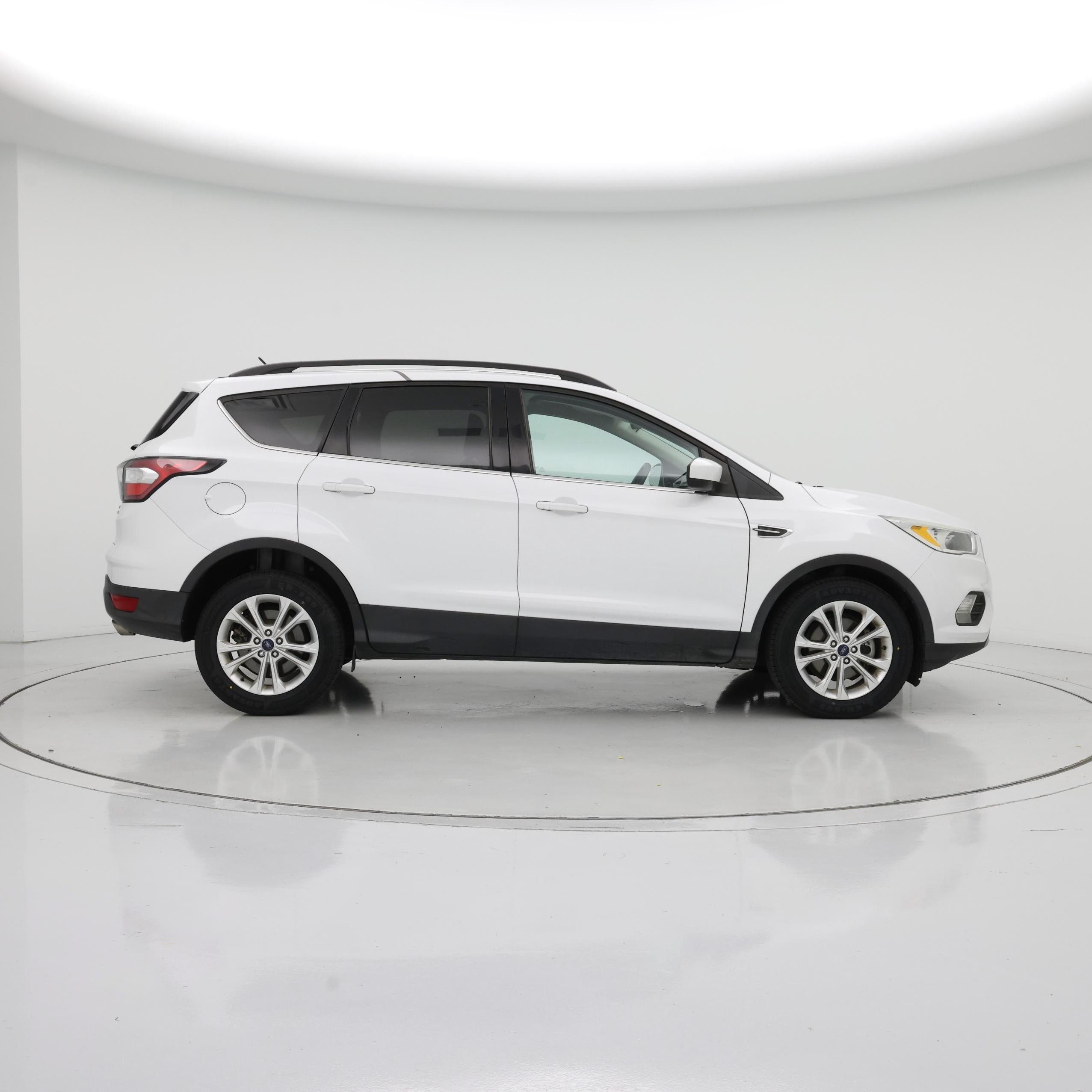 Thumbnail: 2018 Ford Escape - 7
