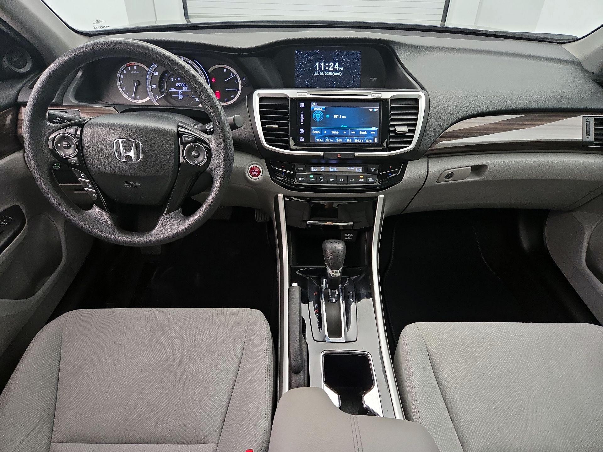 Thumbnail: 2016 Honda Accord - 9