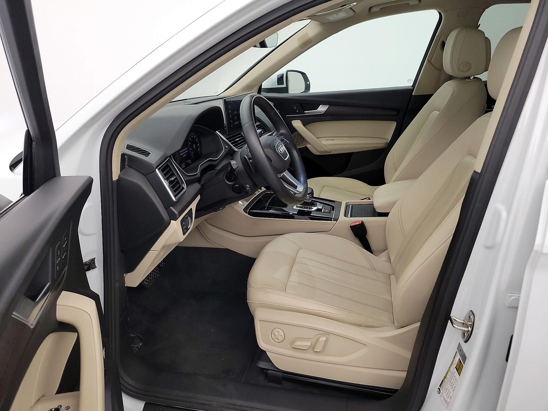 Thumbnail: 2021 Audi Q5 - 11