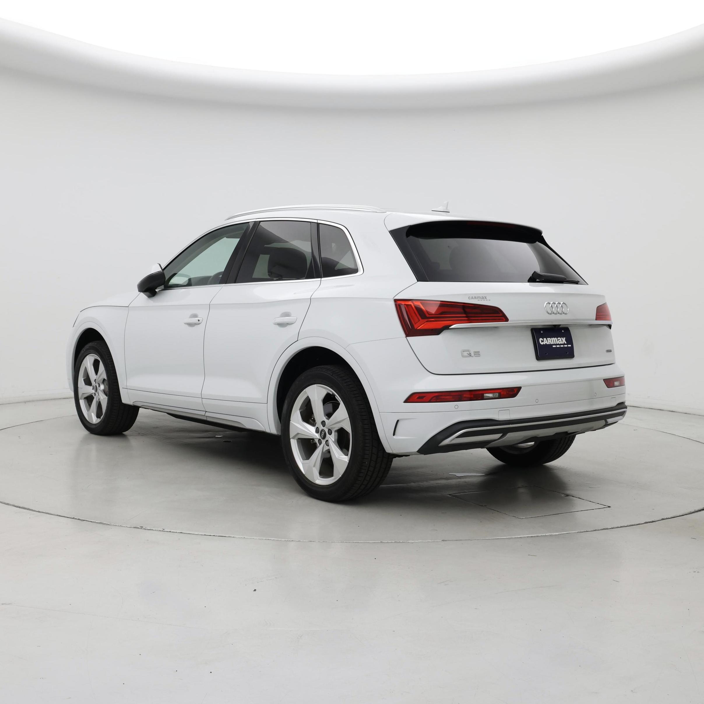 Thumbnail: 2021 Audi Q5 - 2