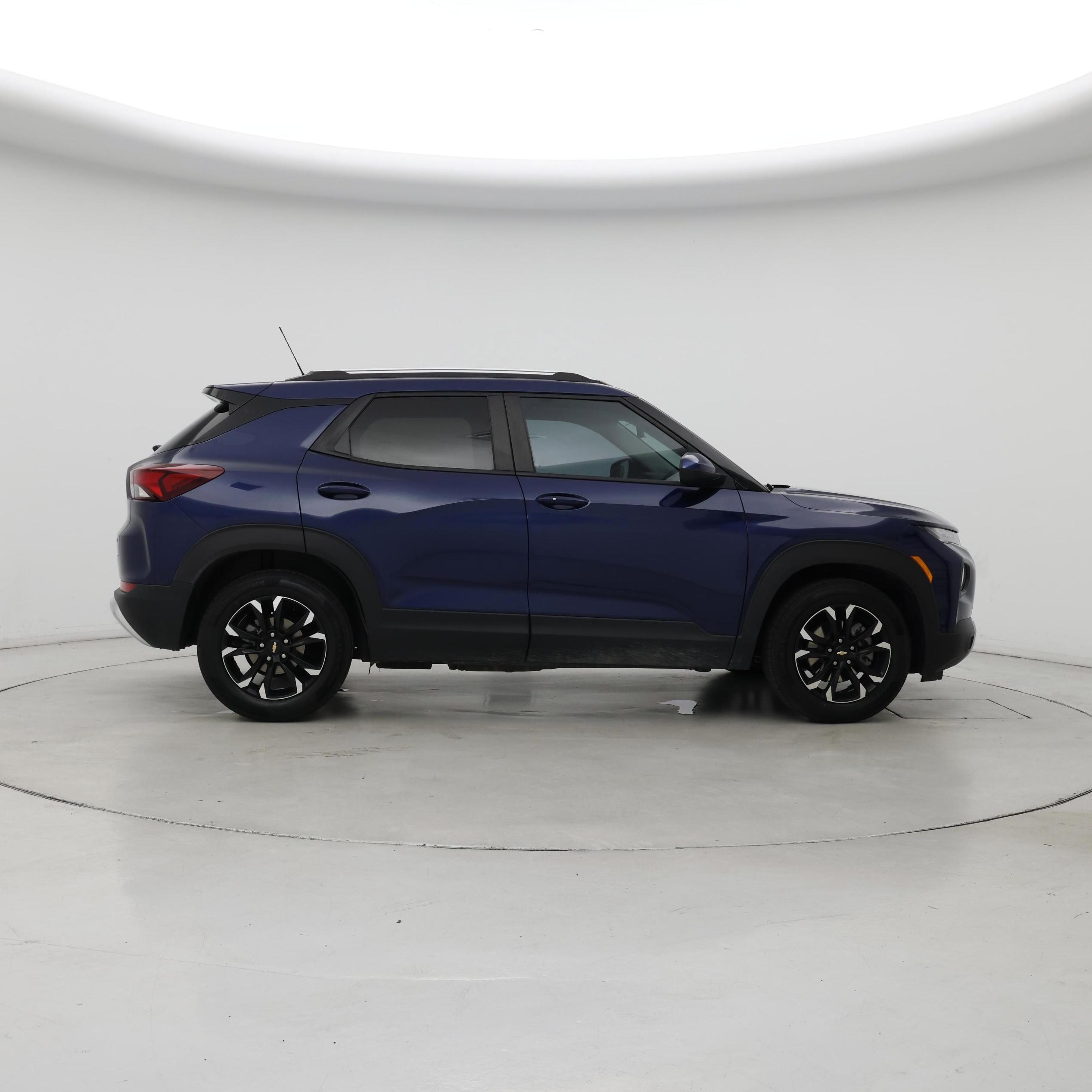 Thumbnail: 2023 Chevrolet TrailBlazer - 7