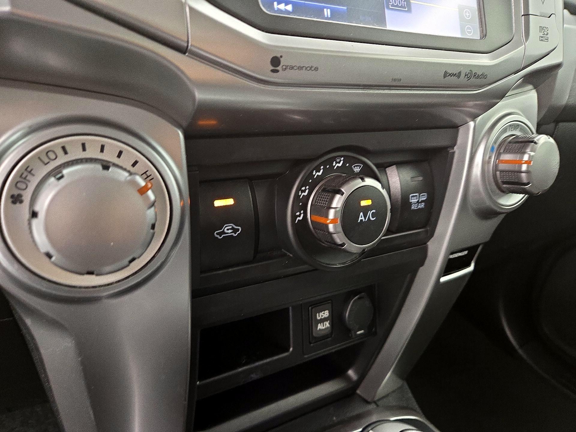Thumbnail: 2018 Toyota 4Runner - 17