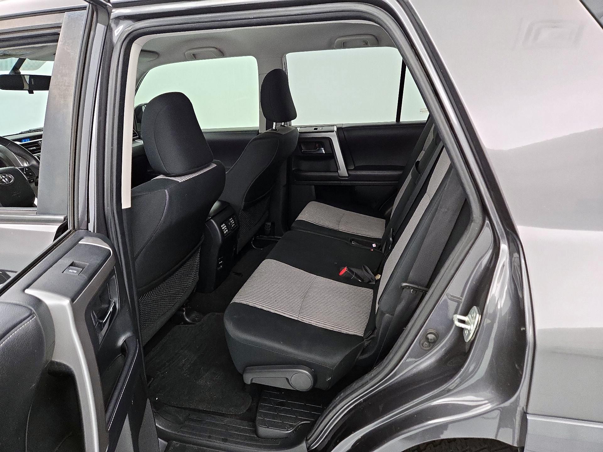 Thumbnail: 2018 Toyota 4Runner - 20