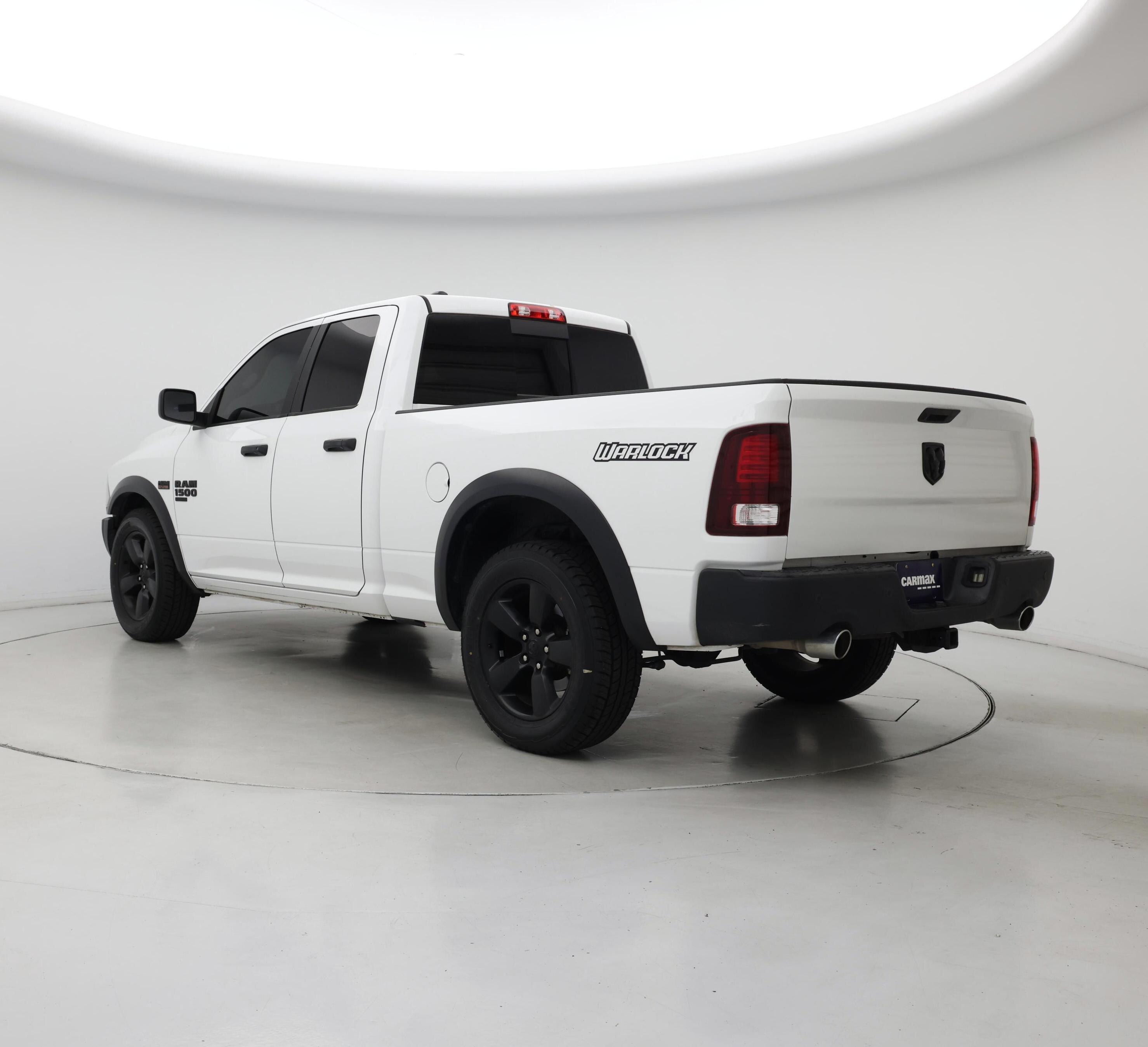 Thumbnail: 2020 RAM 1500 Classic - 2
