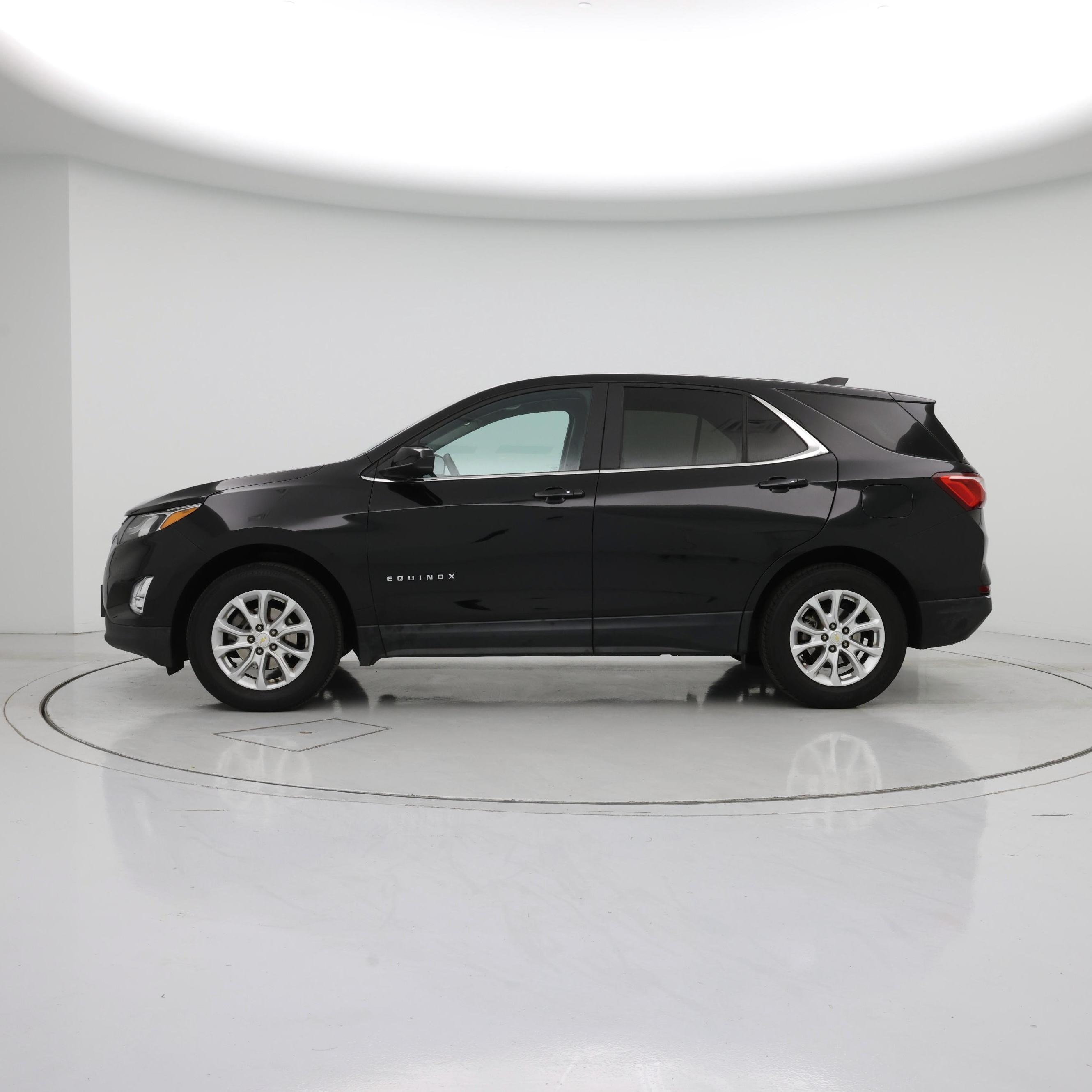 Thumbnail: 2019 Chevrolet Equinox - 3